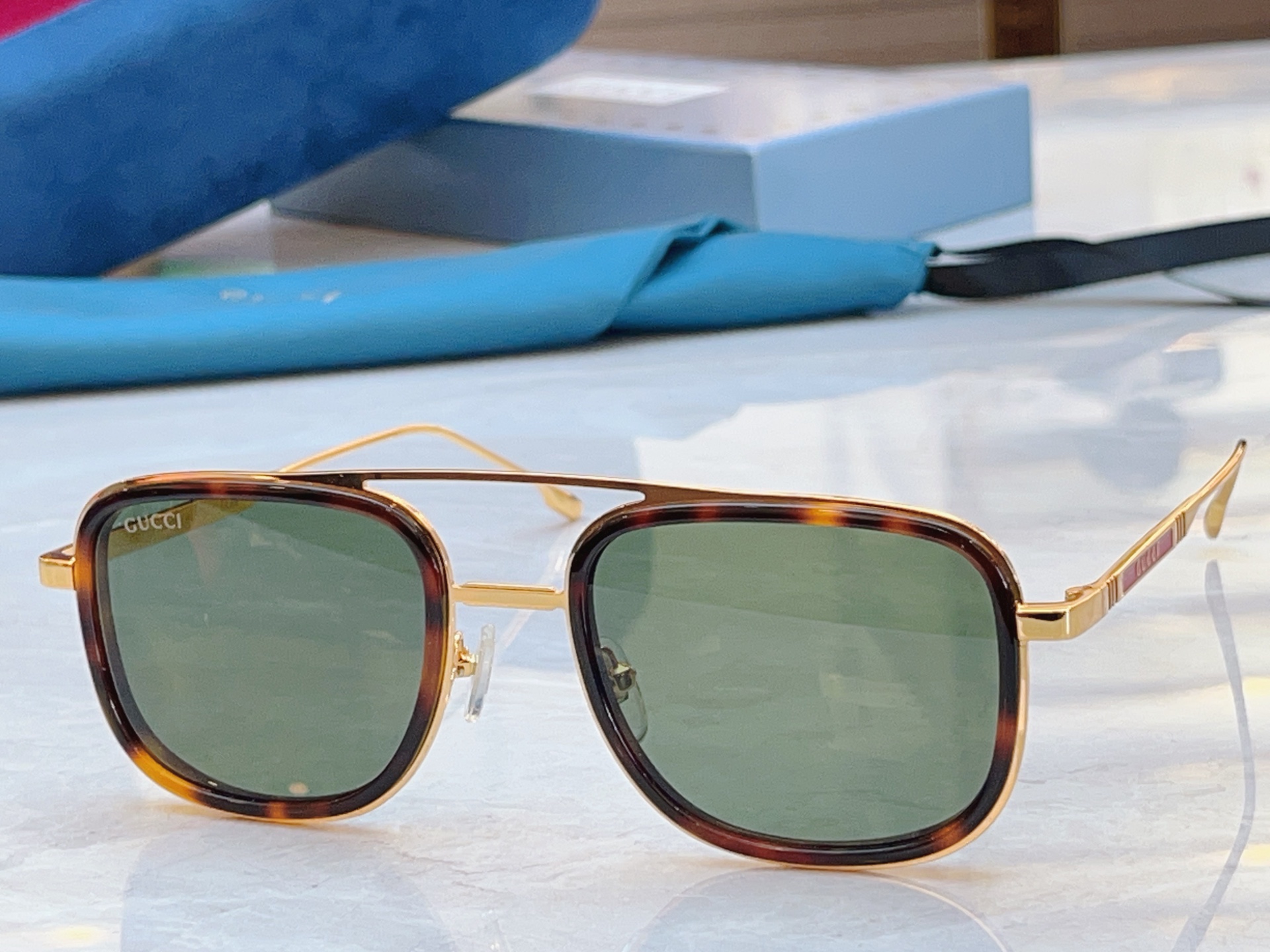 ，【GUCC*】古*驰新款太阳镜，GG1647，SIZE:52口21-140