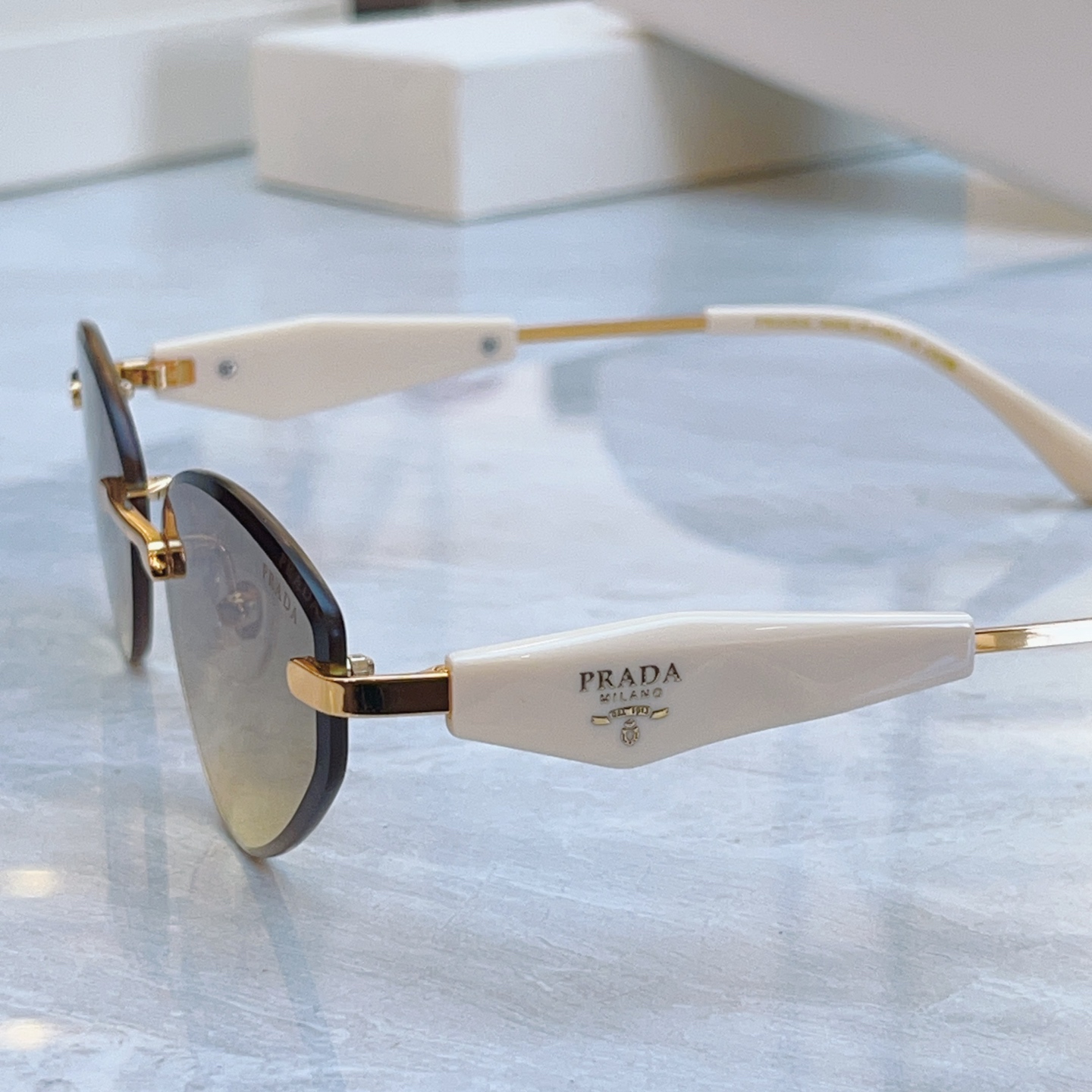 ，【PRAD*】普拉*达新款眼镜架，MODEL：PR 212VS，SIZE：58口18-145