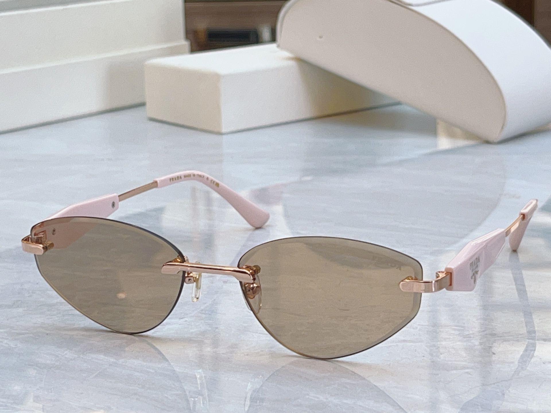 ，【PRAD*】普拉*达新款眼镜架，MODEL：PR 212VS，SIZE：58口18-145