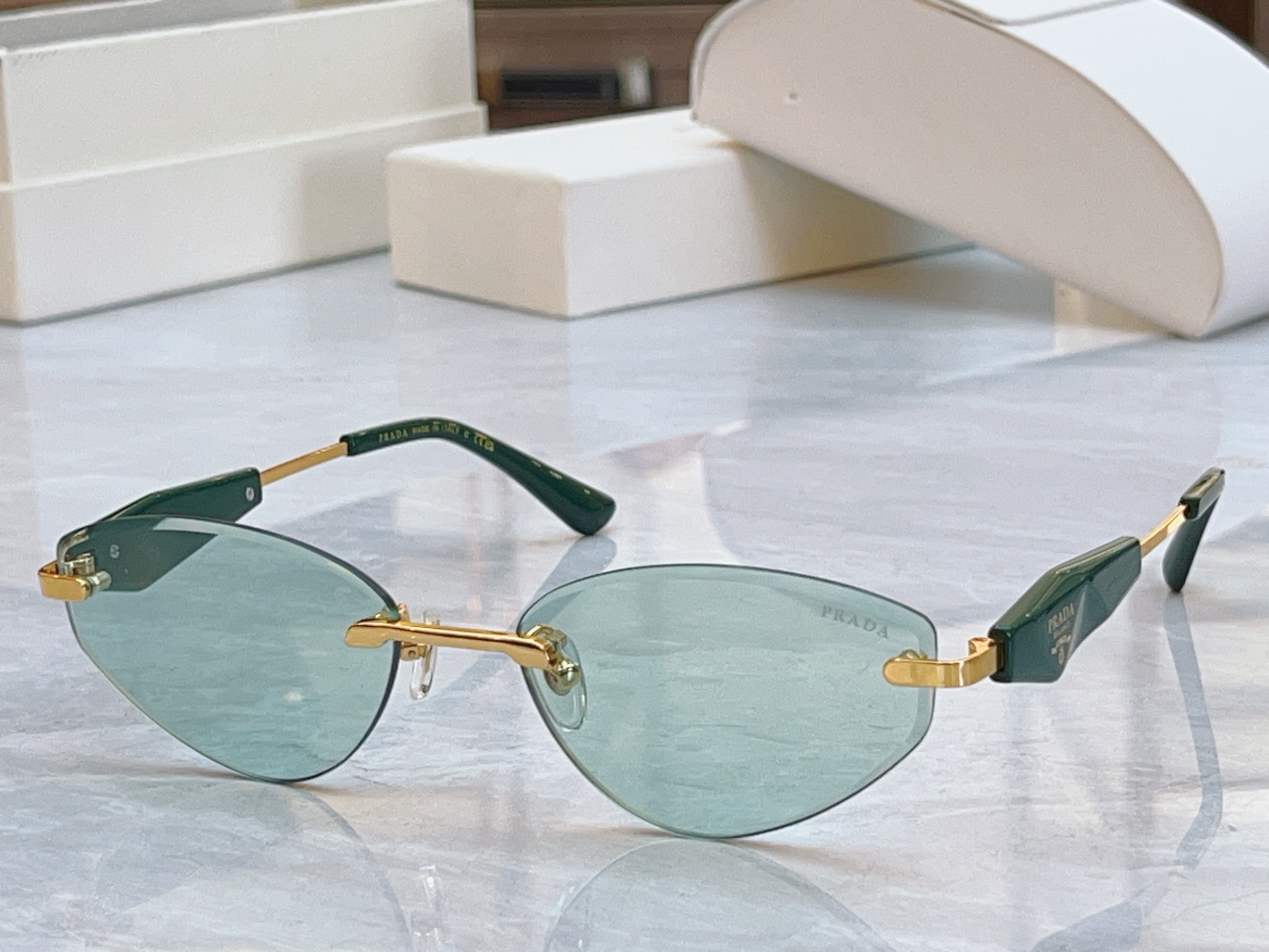 ，【PRAD*】普拉*达新款眼镜架，MODEL：PR 212VS，SIZE：58口18-145