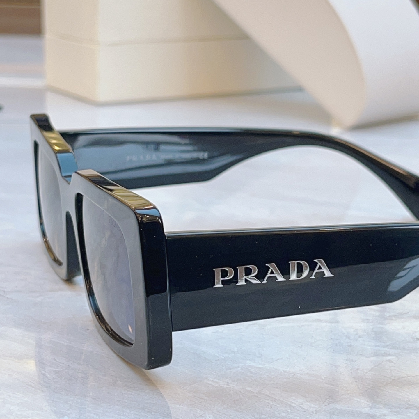，【PRAD*】普拉*达新款眼镜架，MODEL：PRA07S，SIZE：52口20-145
