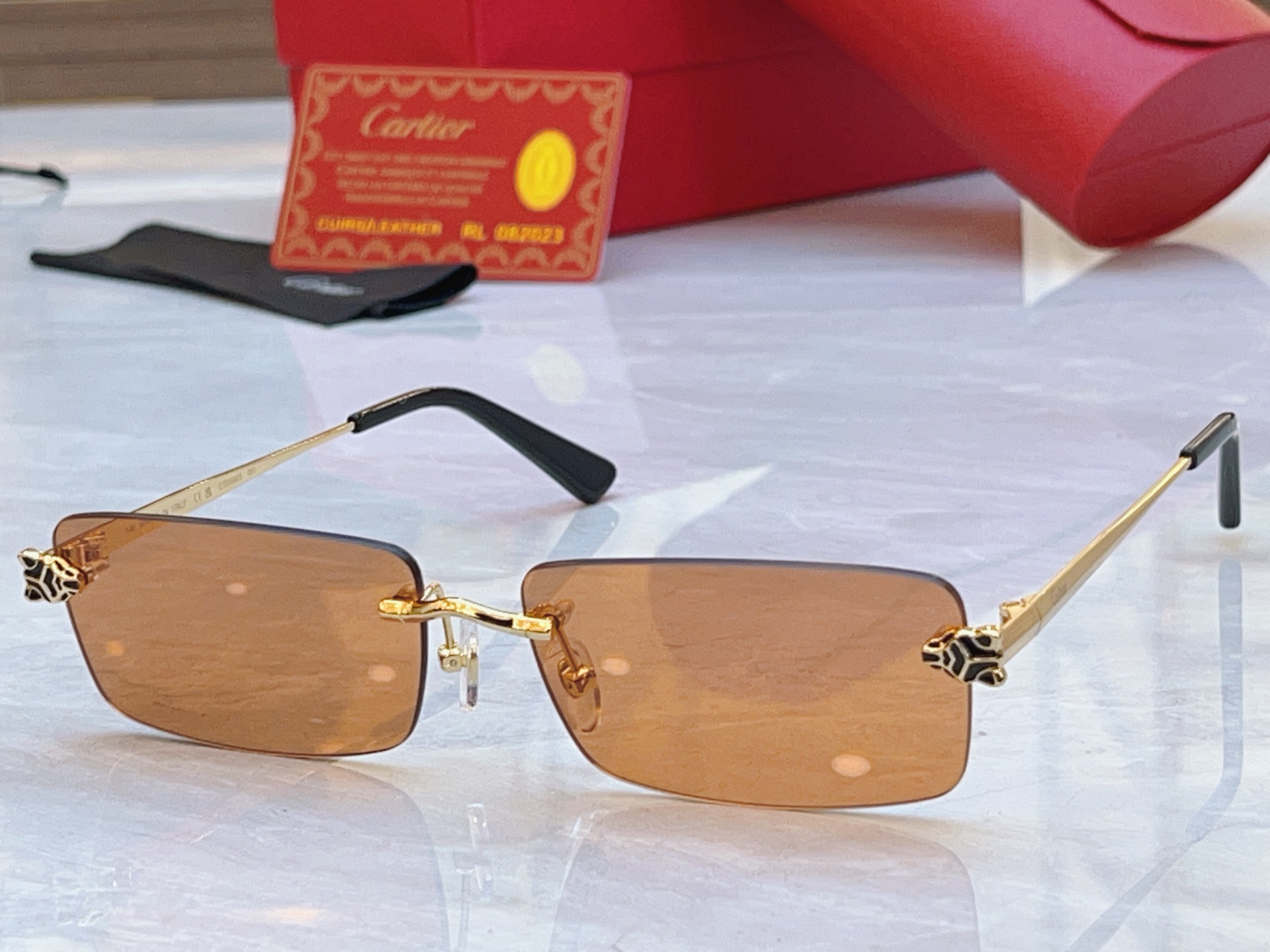 ，【CARTIE*】卡地*亚新款太阳镜，Mod:CT0598S，Size:59口18-140