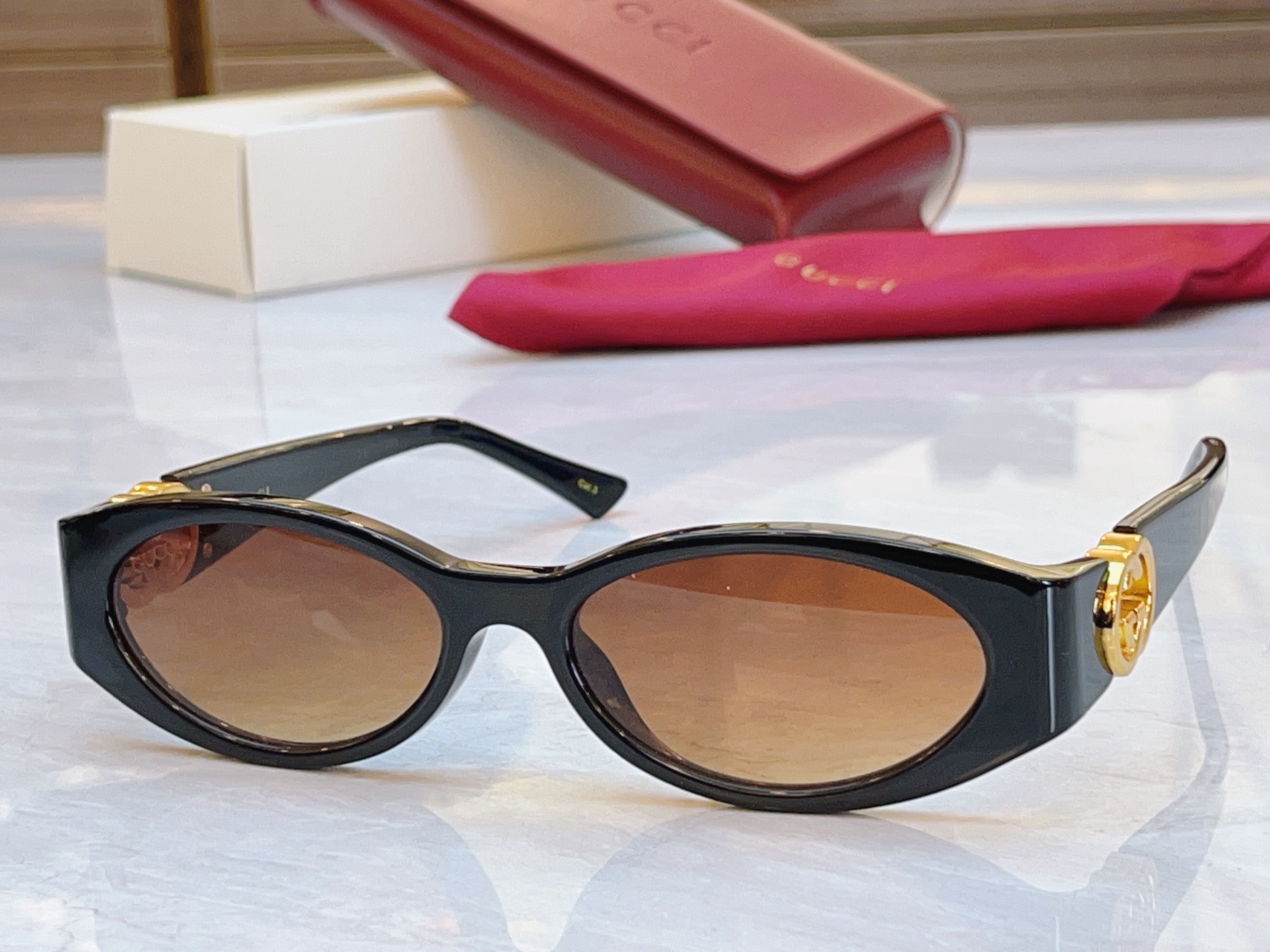 ，【GUCC*】古*驰新款太阳镜，GG1660S，SIZE:54口16-135