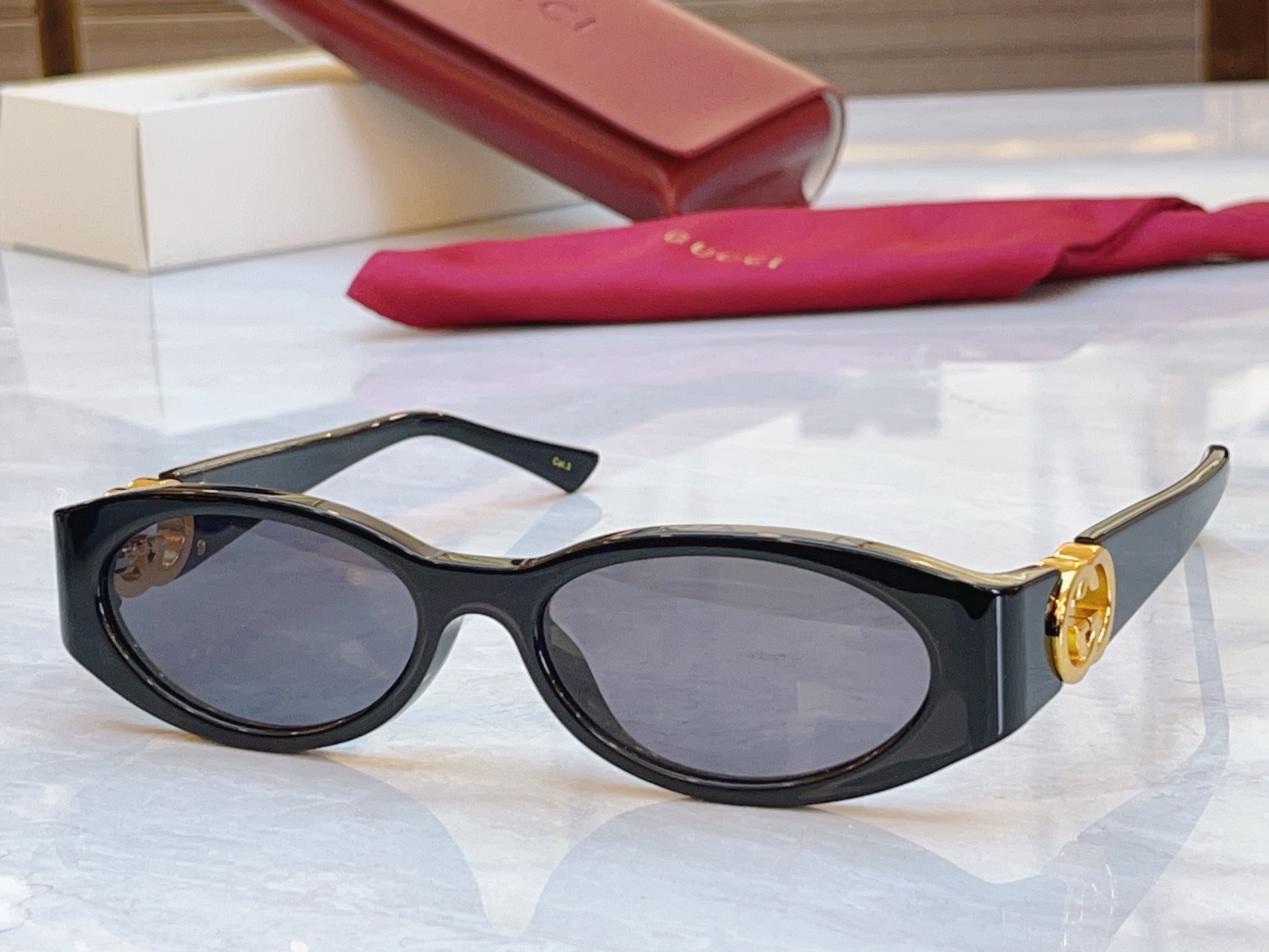 ，【GUCC*】古*驰新款太阳镜，GG1660S，SIZE:54口16-135