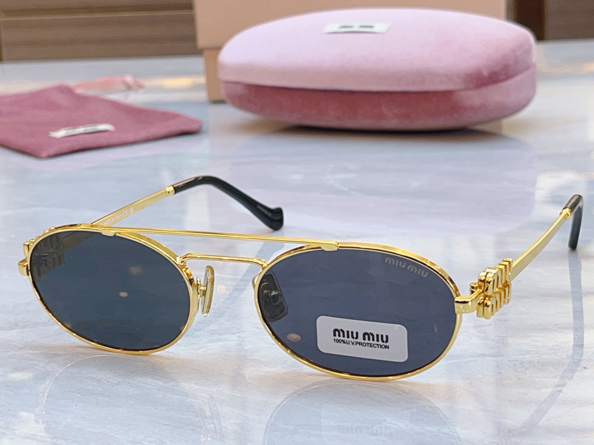 ，【MIUMI*】缪*缪新款太阳镜🕶️，Mod:SMU 54ZS，SIZE:53口19-140
