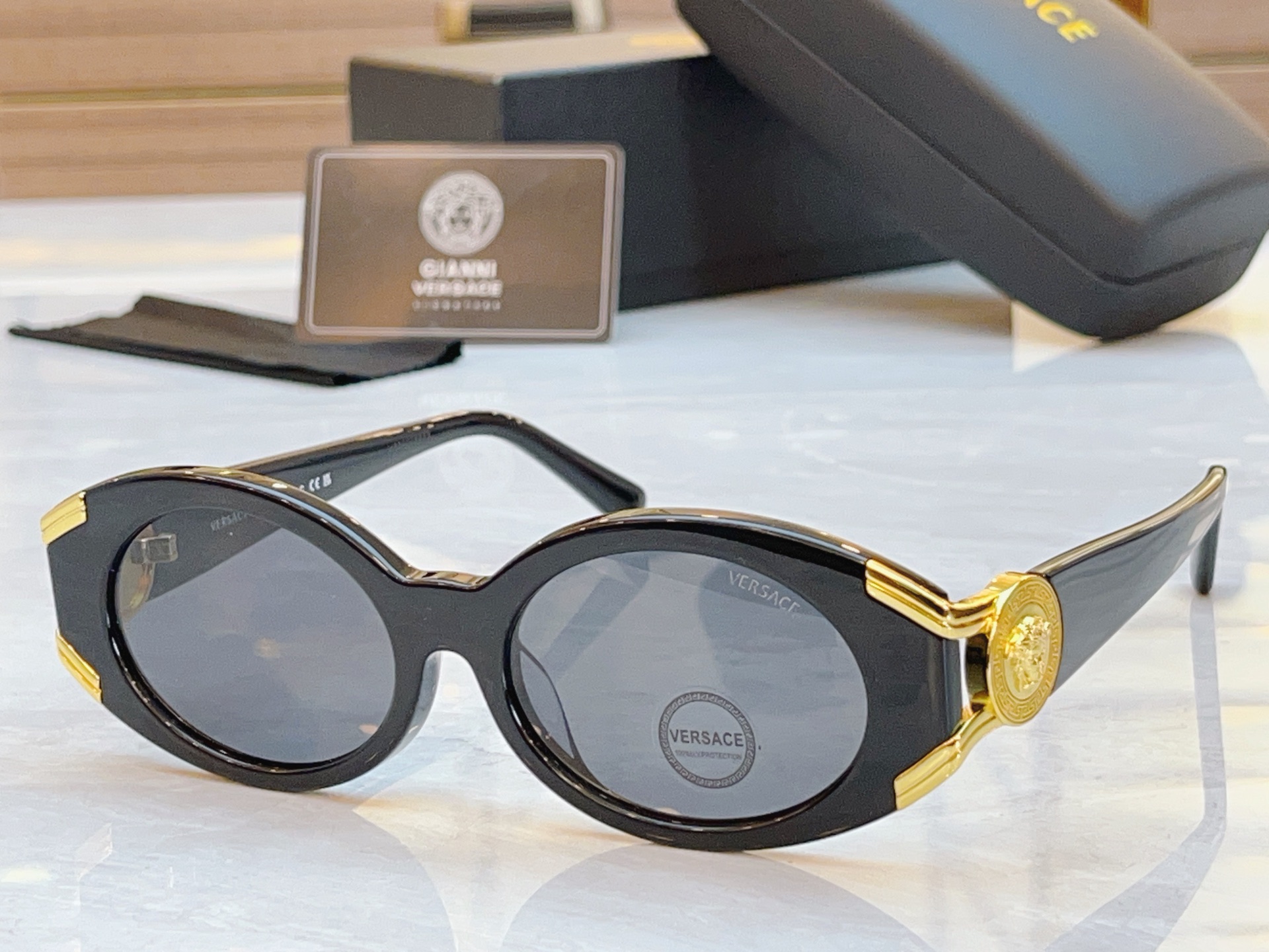 ，【VERSAC*】范思*哲新款太阳镜，MODEL：VE4503U，SIZE：52口18-145