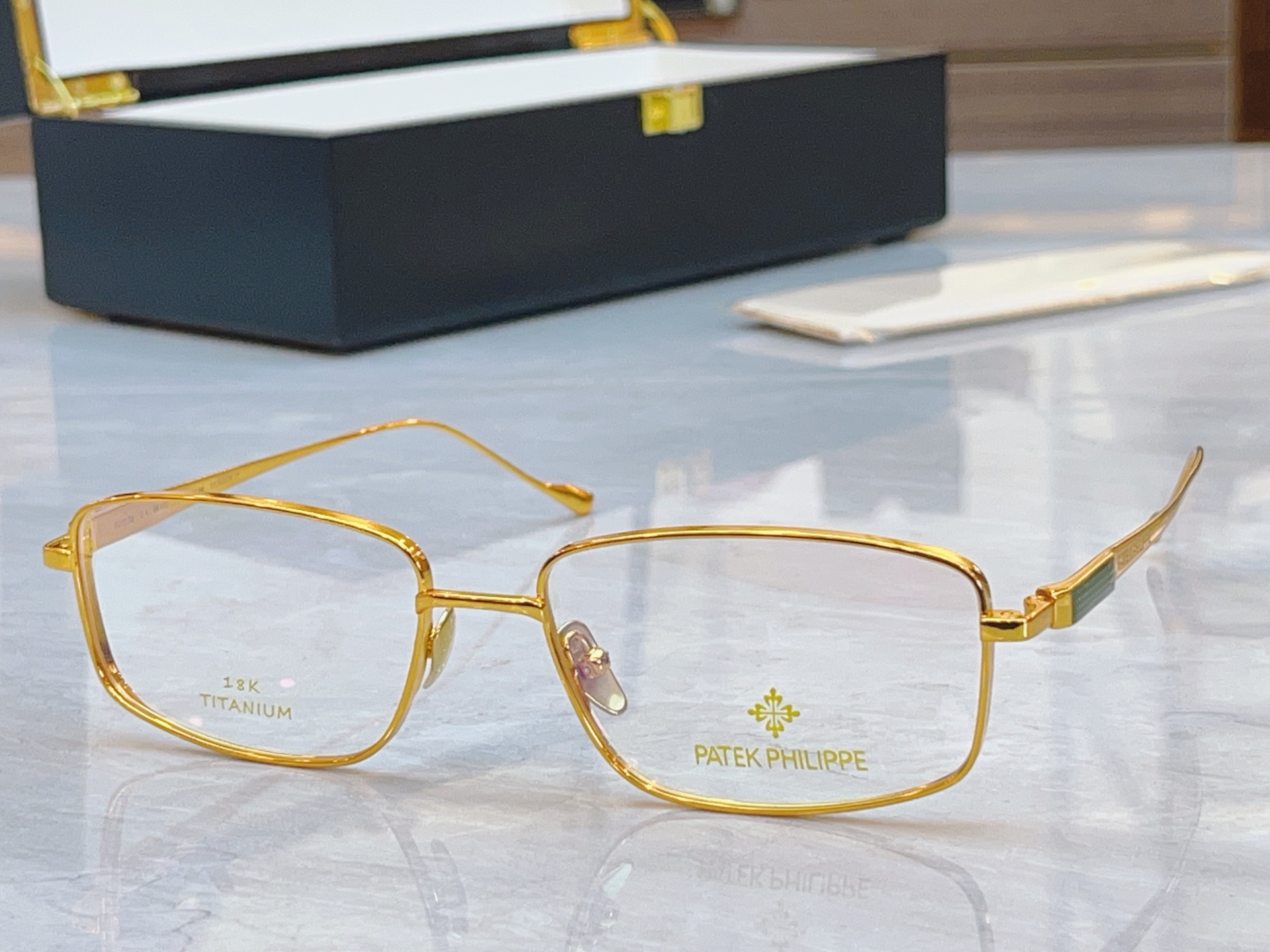 ，【PATEK PHILIPP*】百达翡*丽新款眼镜架，MODEL：SS1179，SIZE：56口17-