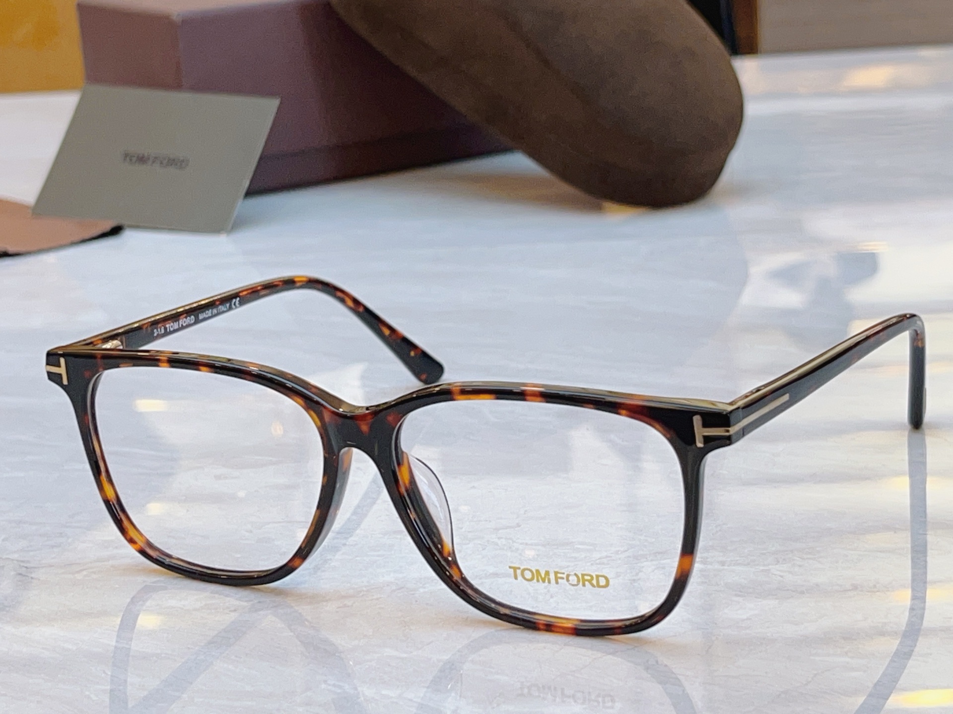 ，【TOM FOR*】汤姆*福特新款眼镜架，MODEL：TF5478，SIZE：55口15-145