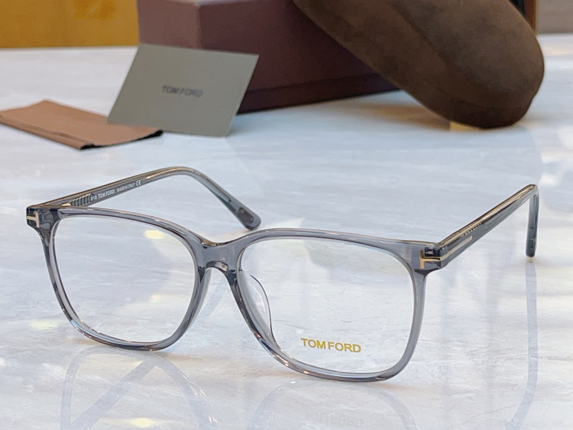 ，【TOM FOR*】汤姆*福特新款眼镜架，MODEL：TF5478，SIZE：55口15-145