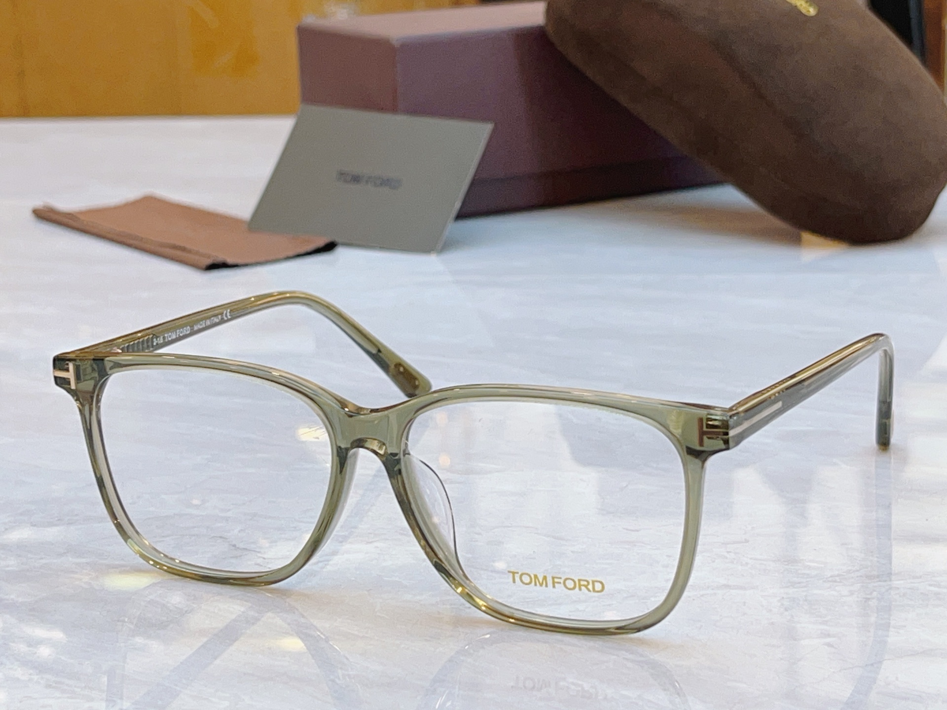 ，【TOM FOR*】汤姆*福特新款眼镜架，MODEL：TF5478，SIZE：55口15-145