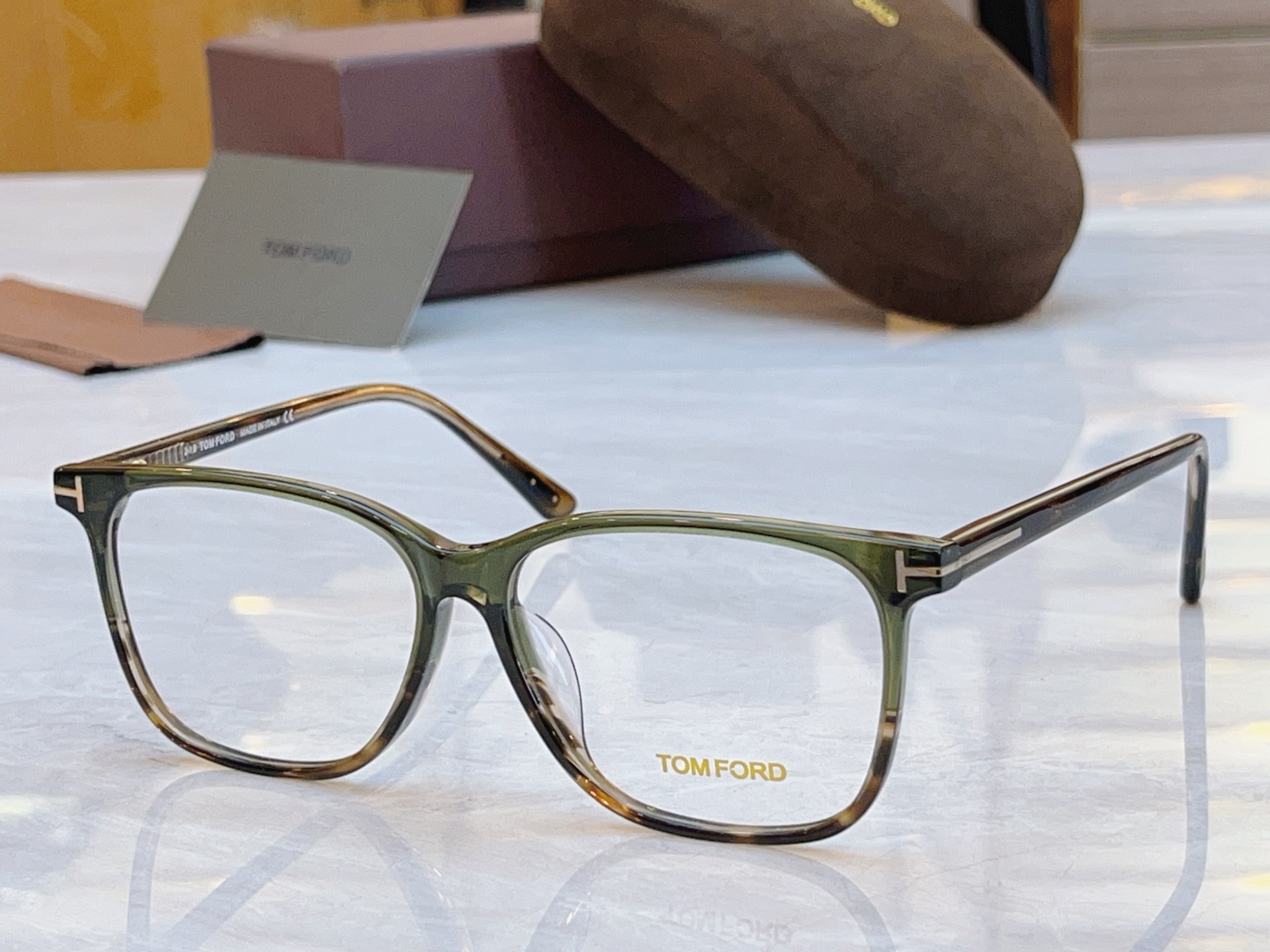 ，【TOM FOR*】汤姆*福特新款眼镜架，MODEL：TF5478，SIZE：55口15-145