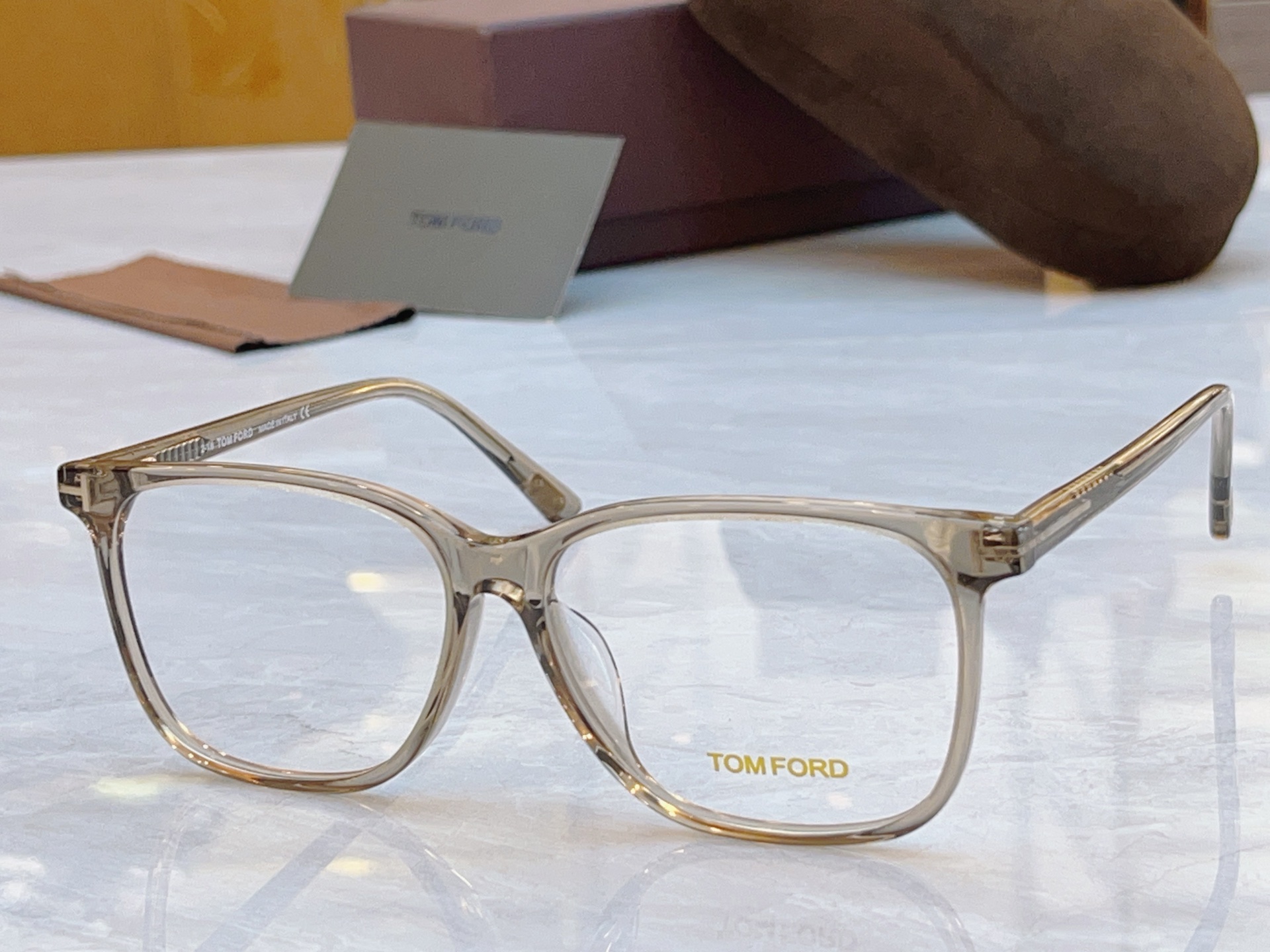 ，【TOM FOR*】汤姆*福特新款眼镜架，MODEL：TF5478，SIZE：55口15-145