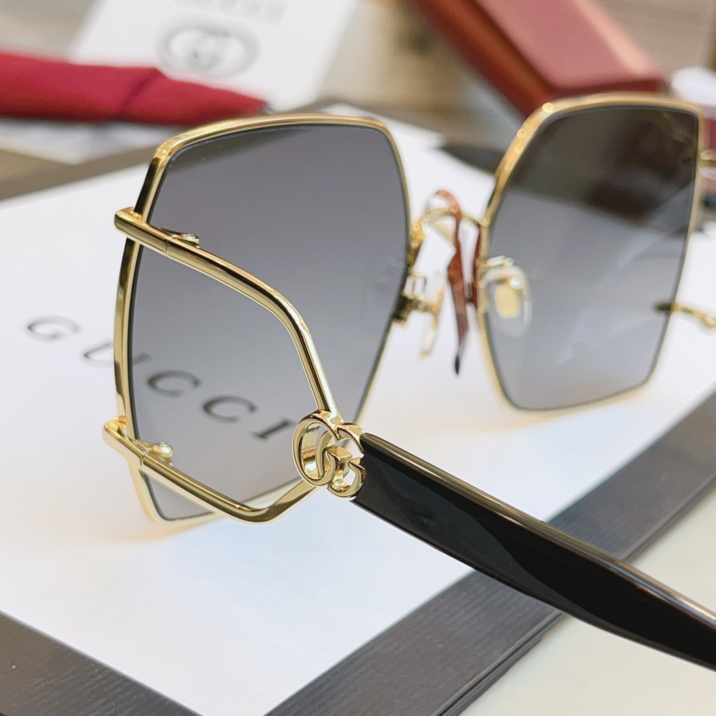 ，【GUCC*】古驰新款太阳镜🕶️ 高版本✨，MODEL：GG1564SA，SIZE:61口17-145