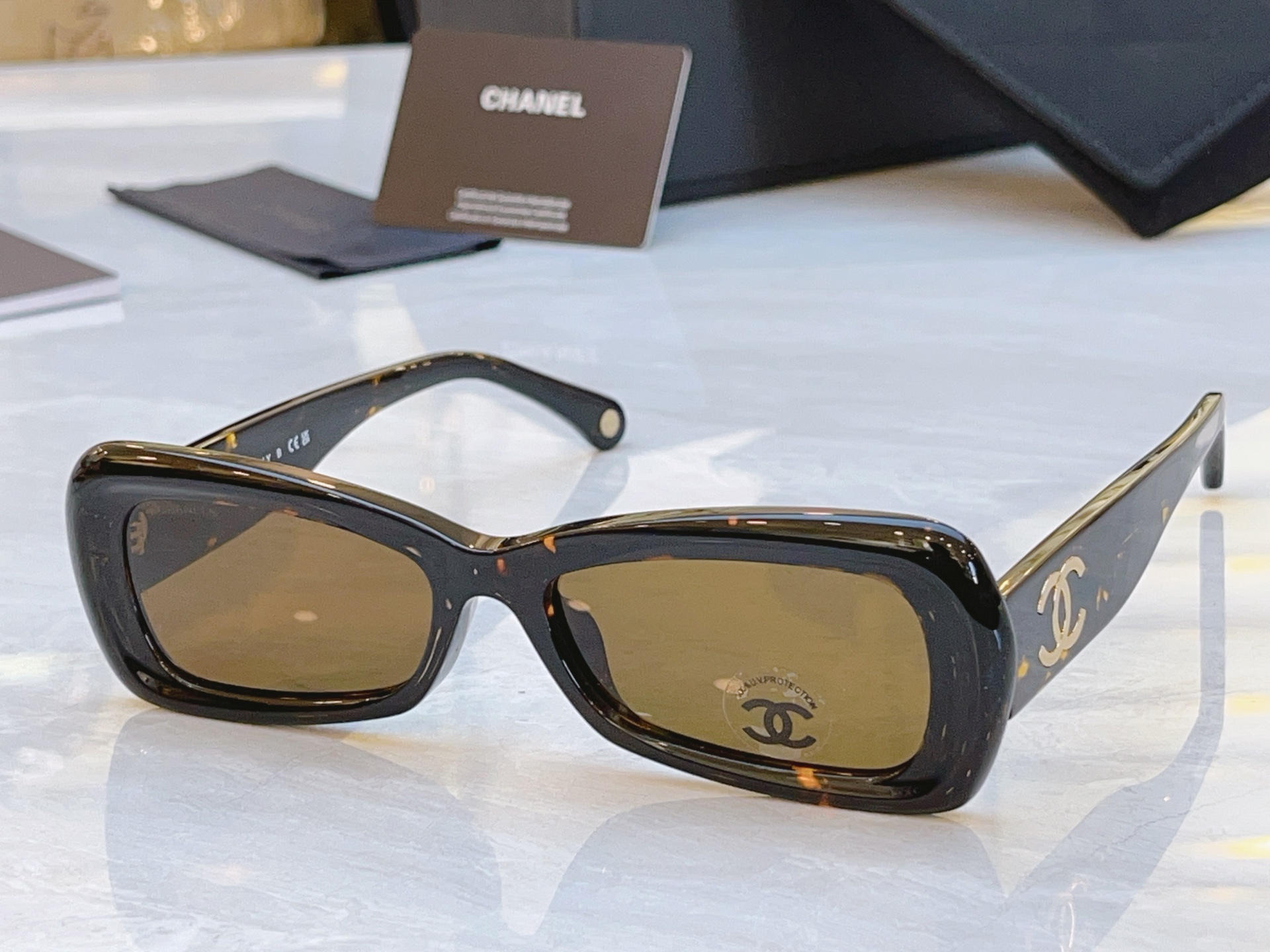 ，【CHANE*】香奈儿新款太阳镜，MODEL：CH9184，SIZE：54口18-145
