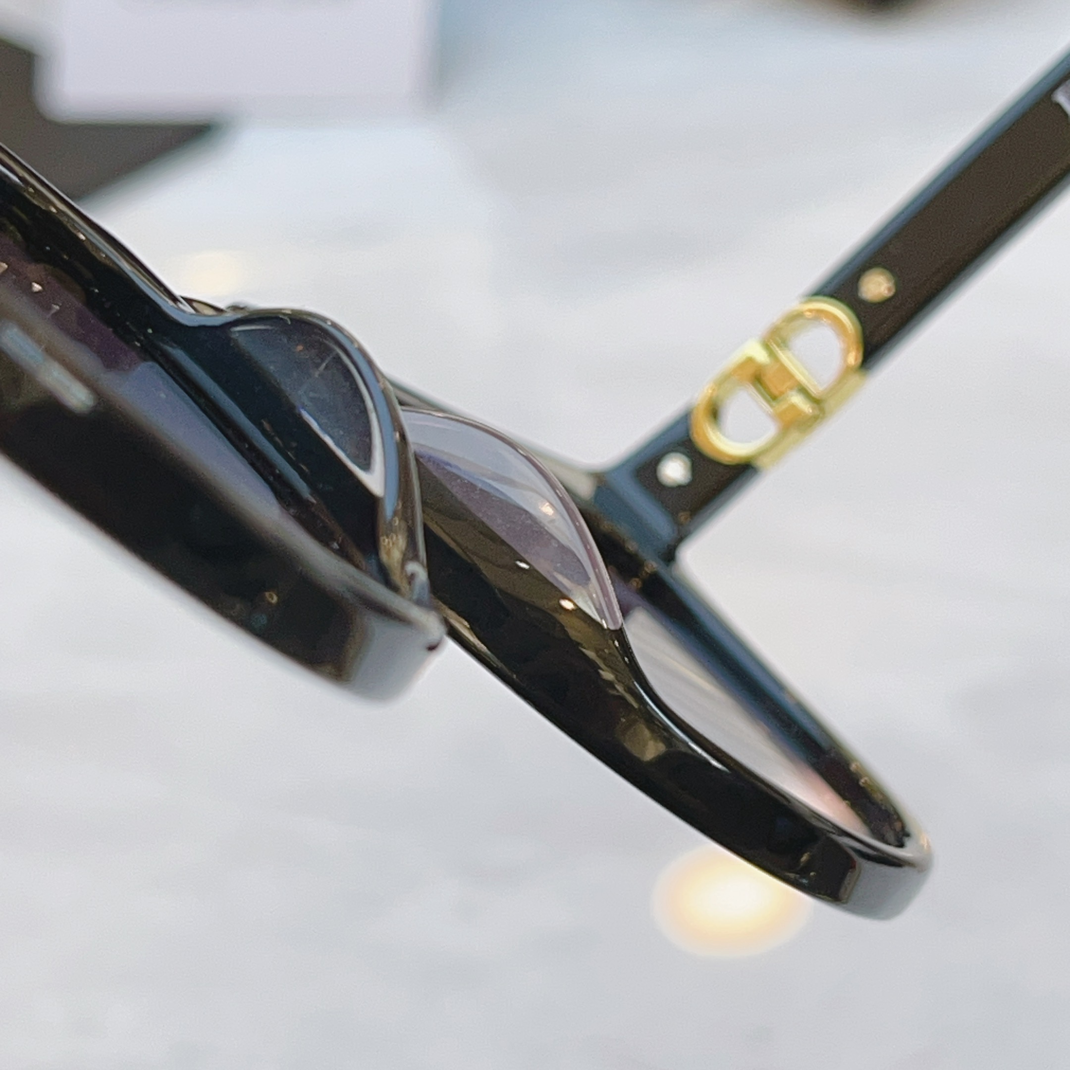 ，【DIO* 】迪*奥新款太阳镜，MODEL：DGSTA42UCR，SIZE：64口16-140