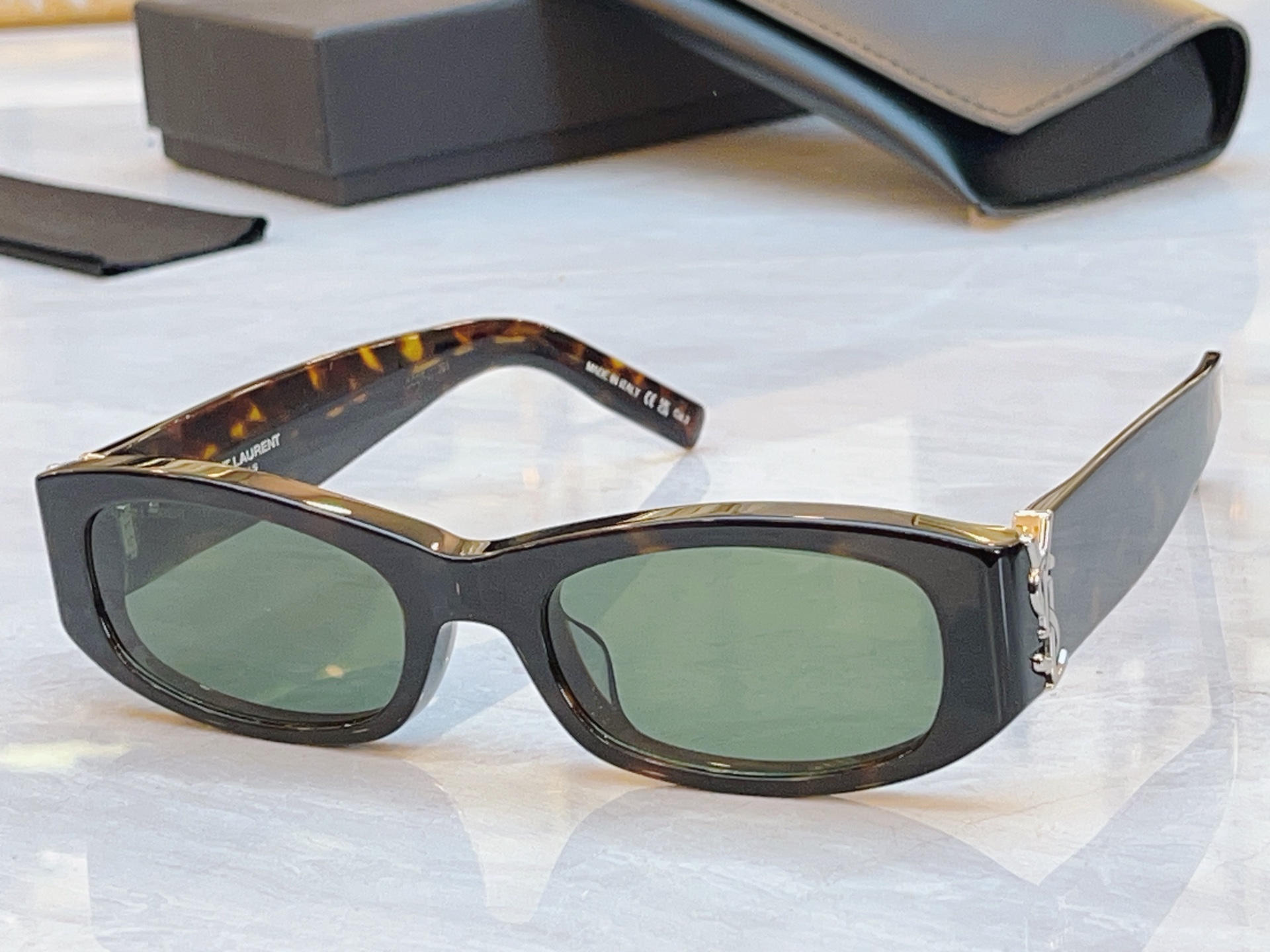 ，【SAINT LAUREN*】圣罗*兰新款太阳镜，MODEL：SL M152，SIZE：54口20-1