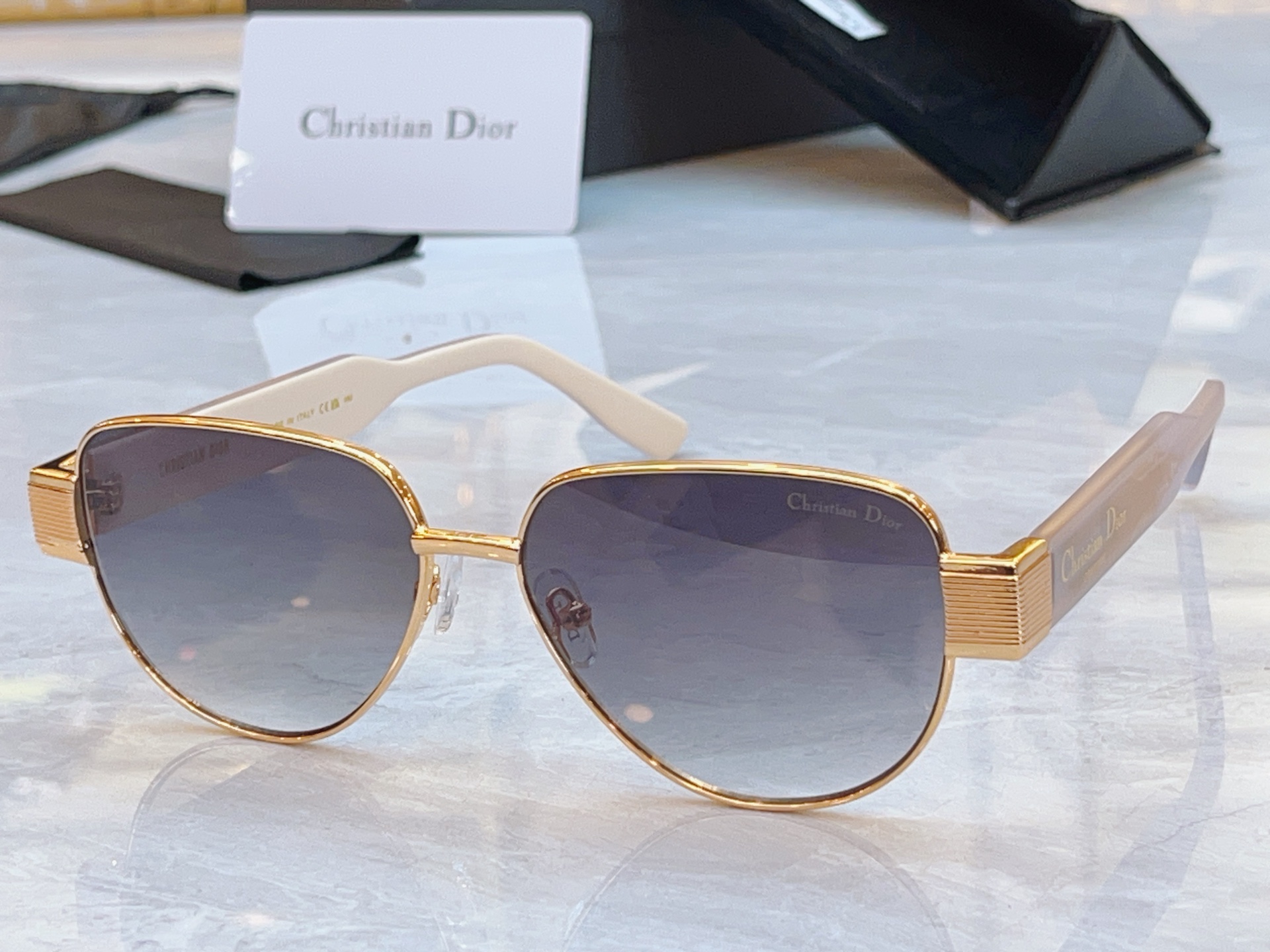 ，【DIO* 】迪*奥新款太阳镜，MODEL：DGSTA55UCR，SIZE：57口14-145