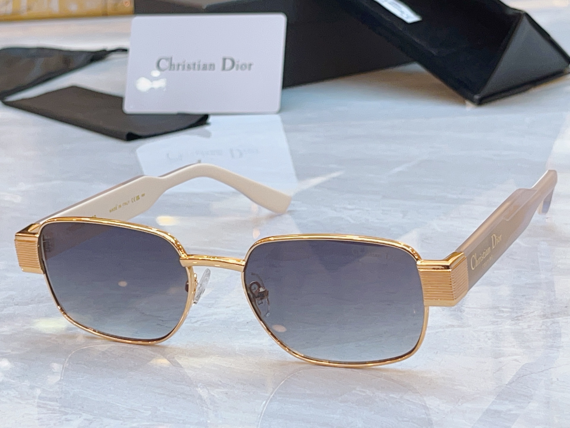 ，【DIO* 】迪*奥新款太阳镜，MODEL：S2U，SIZE：55口18-145