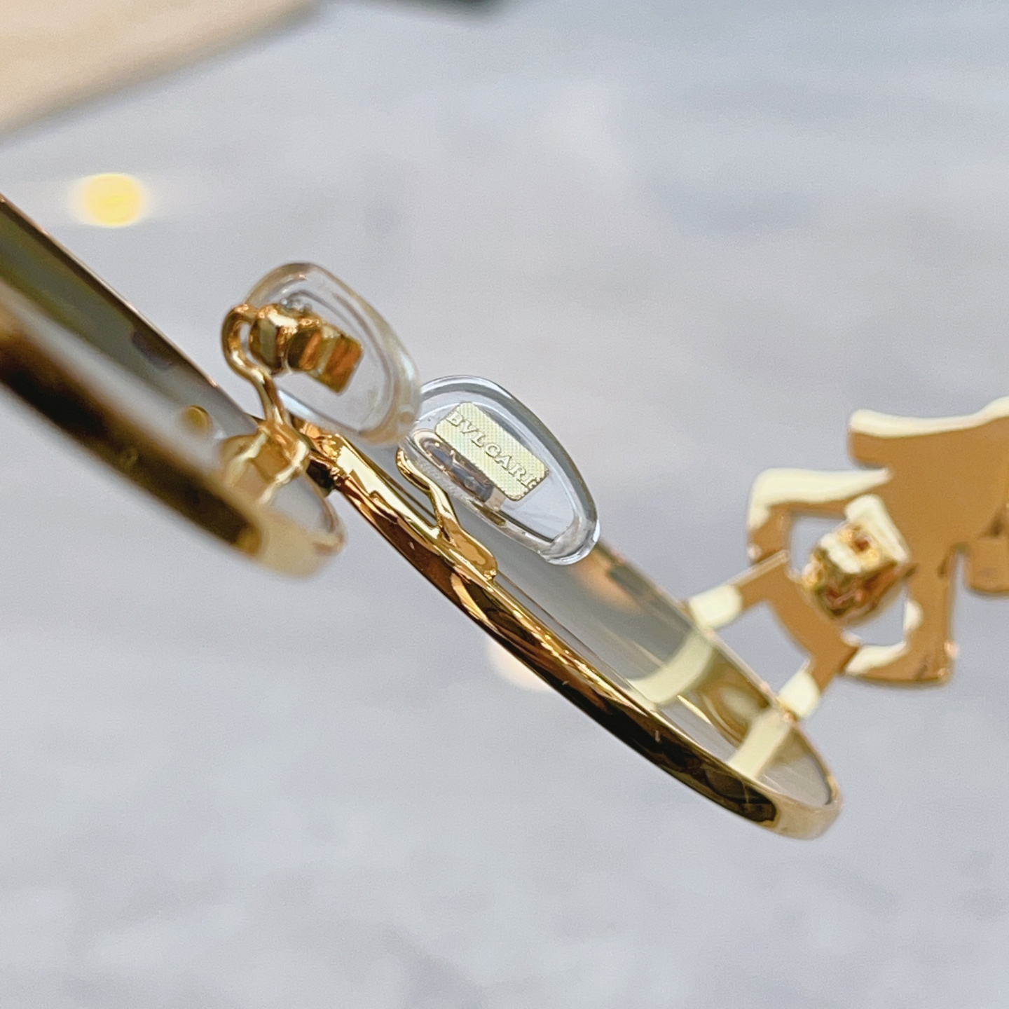 ，【BVLGA*】宝格*丽新款太阳镜，MODEL：BV 1818LU，SIZE：54口19-145