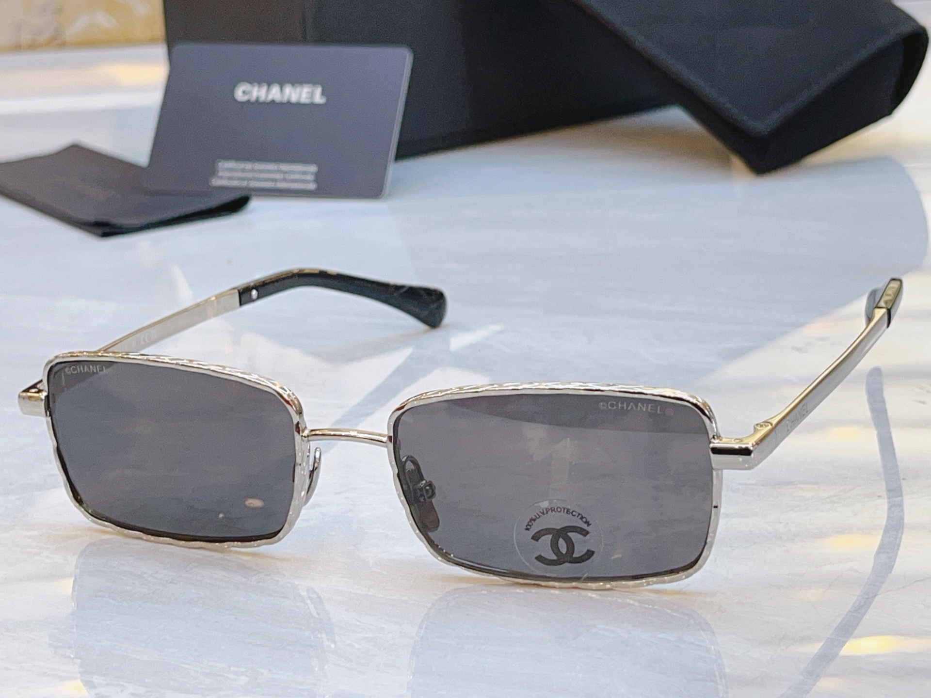 ，【CHANE*】香奈儿新款太阳镜，MODEL：CH4295，SIZE：54口19-145