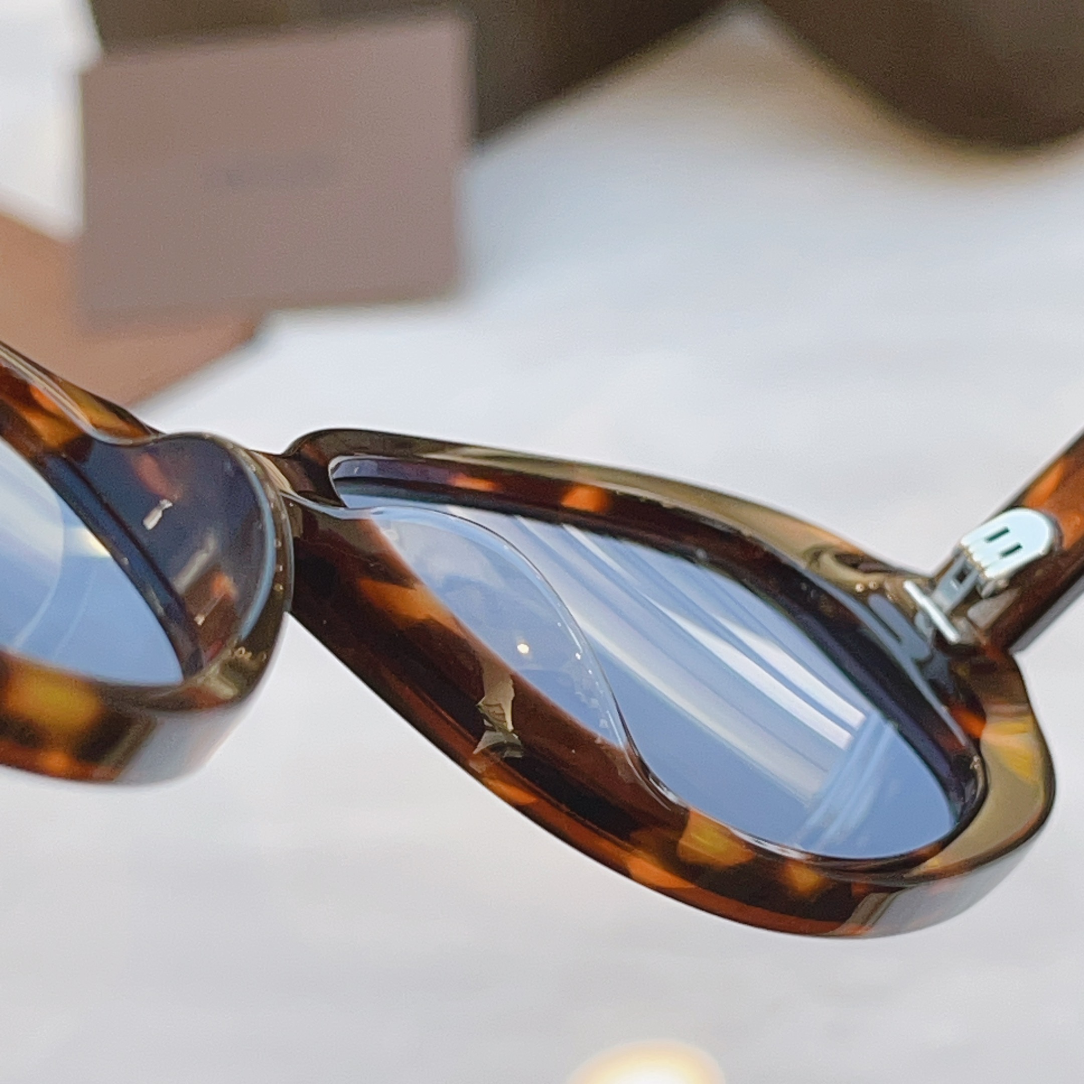 ，【TOM FOR*】汤姆*福特新款太阳镜，MODEL：FT1364，SIZE：51口21-140