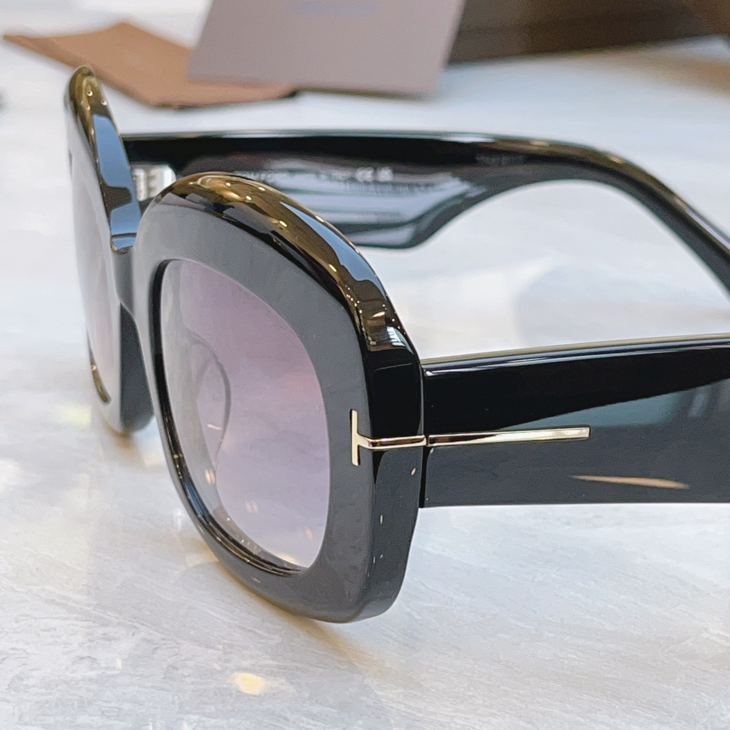 ，【TOM FOR*】汤姆*福特新款太阳镜，MODEL：FT1219-F，SIZE：53口23-140