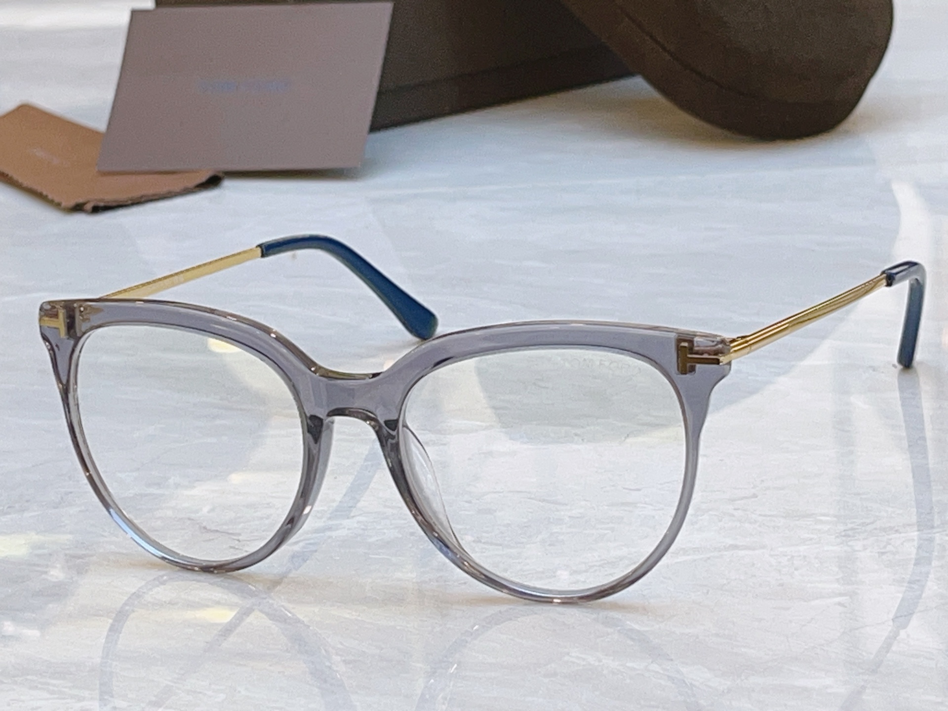 ，【TOM FOR*】汤姆*福特新款眼镜架，MODEL：FT1121，SIZE：58口19-145