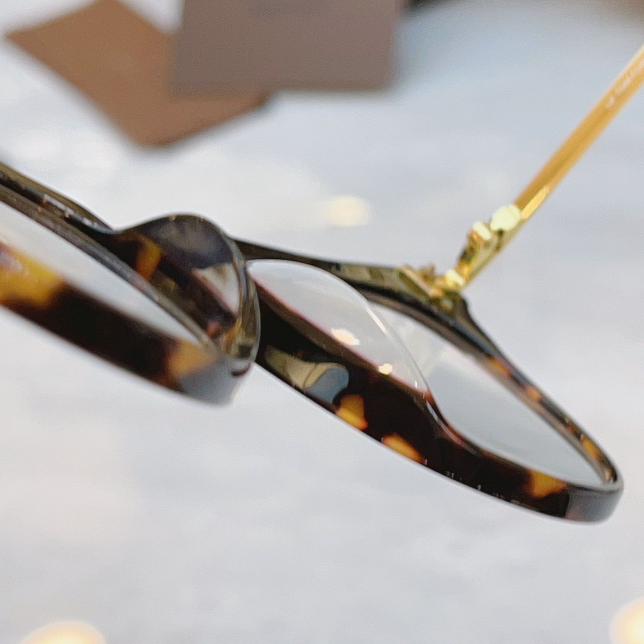 ，【TOM FOR*】汤姆*福特新款眼镜架，MODEL：FT1121，SIZE：58口19-145