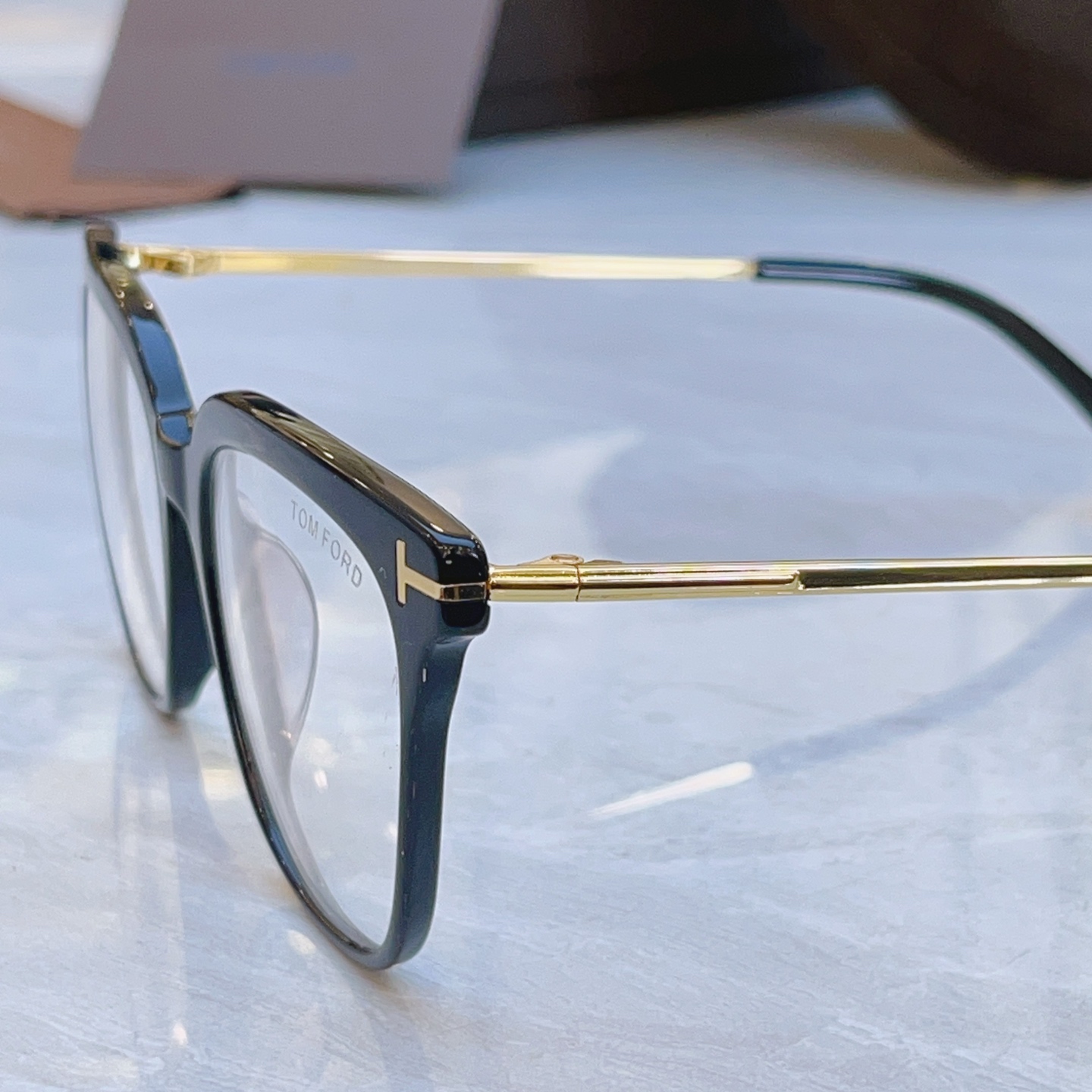 ，【TOM FOR*】汤姆*福特新款眼镜架，MODEL：FT1122，SIZE：56口21-145