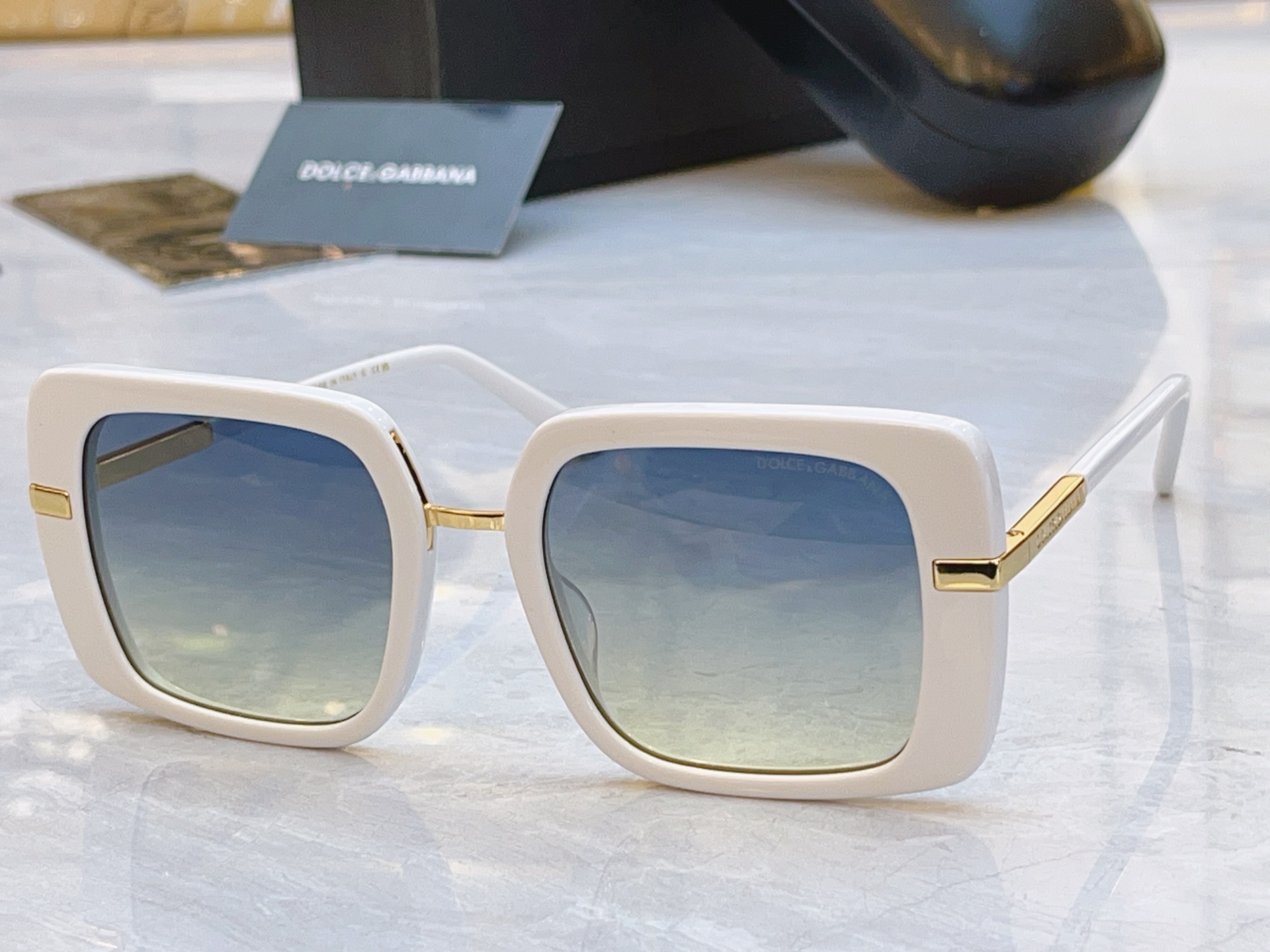 ，【DOLCE & GABBAN*】D*G新款太阳镜，MODEL：DG4491，SIZE：53口21-1