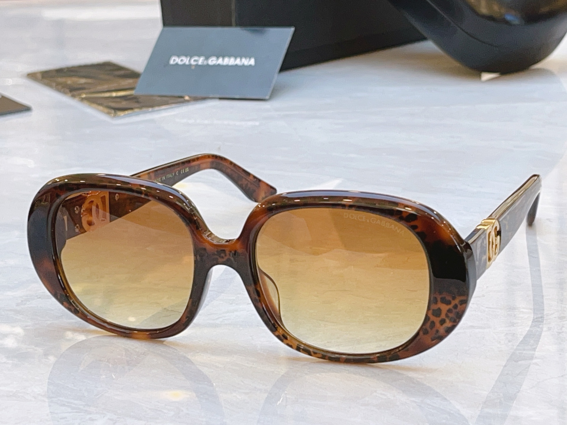 ，【DOLCE & GABBAN*】D*G新款太阳镜，MODEL：DG4476，SIZE：54口19-1