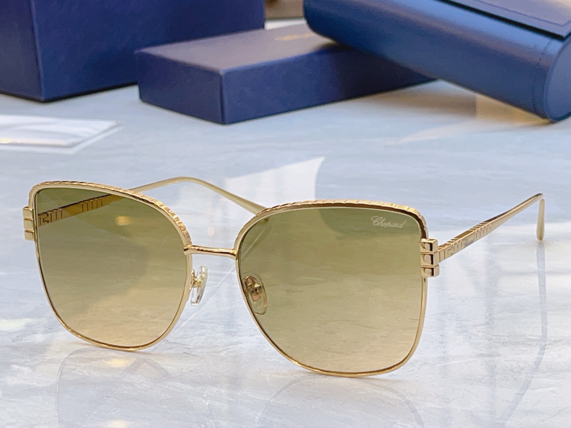 ，【ChoPar*】肖*邦新款太阳镜，MODEL：SCHG947，SIZE：59口17-142