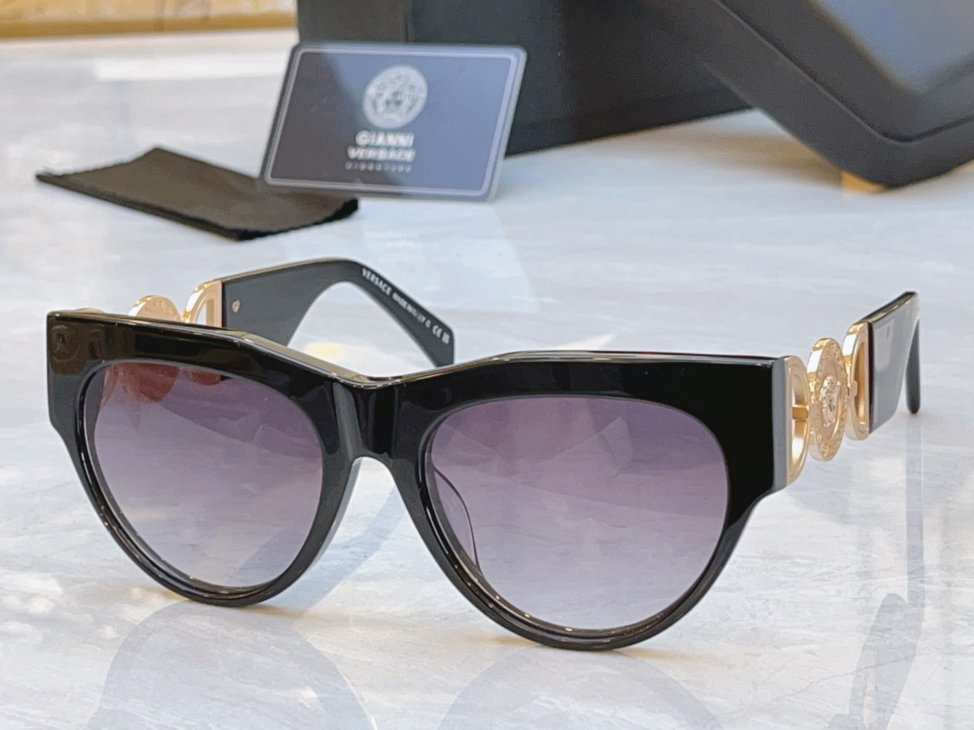 ，【VERSAC*】范思*哲新款太阳镜，MODEL：MOD 4440-U，SIZE：56口19-145