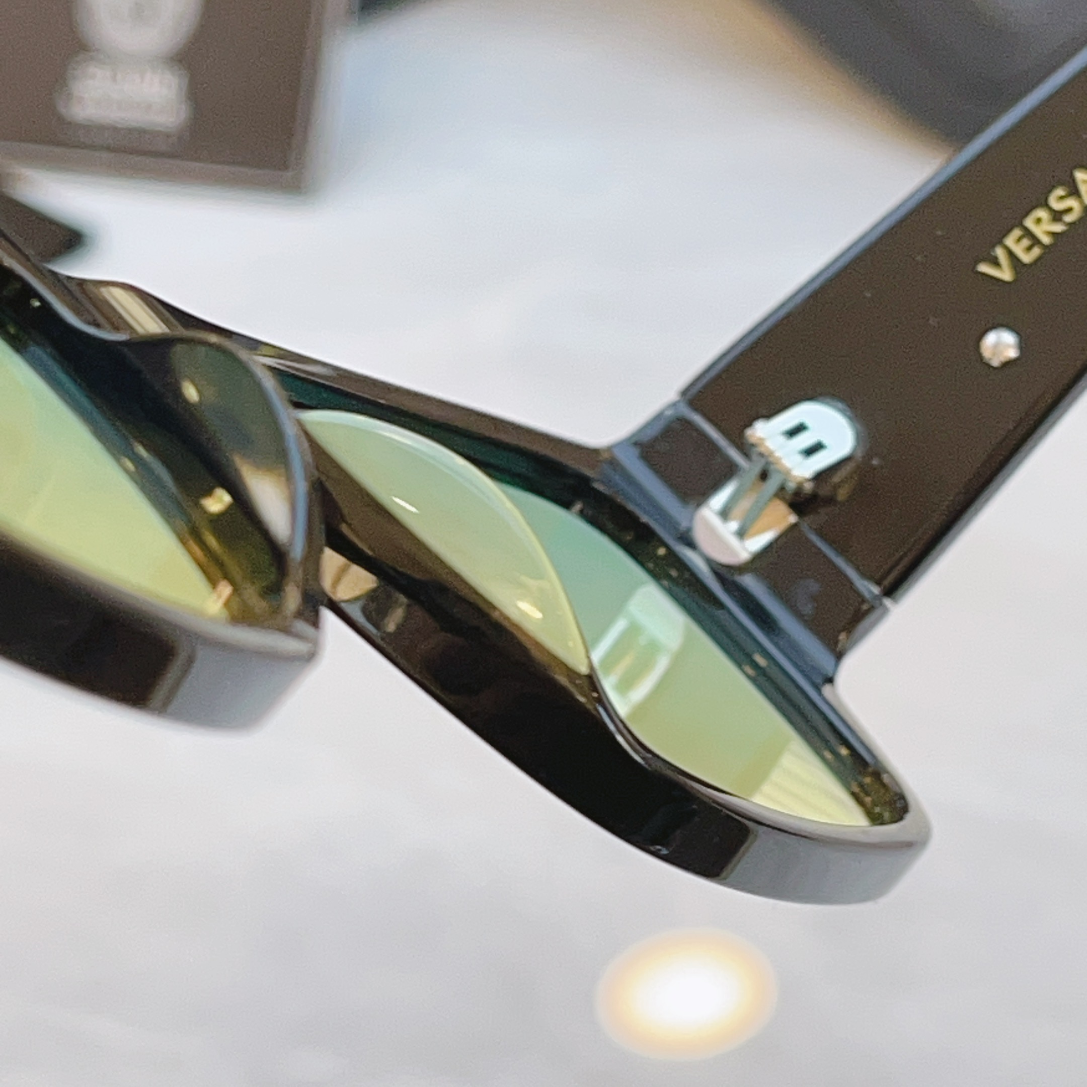 ，【VERSAC*】范思*哲新款太阳镜，MODEL：MOD 4701，SIZE：57口21-140