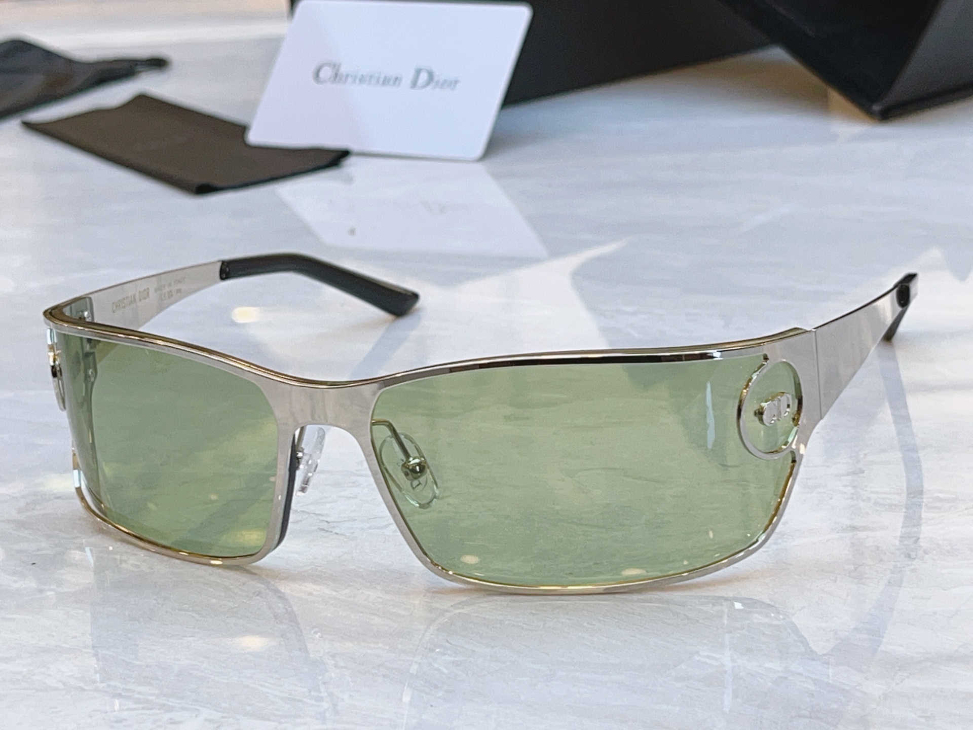 ，【DIO* 】迪*奥新款太阳镜，MODEL：DIORSTART，SIZE：56口17-125