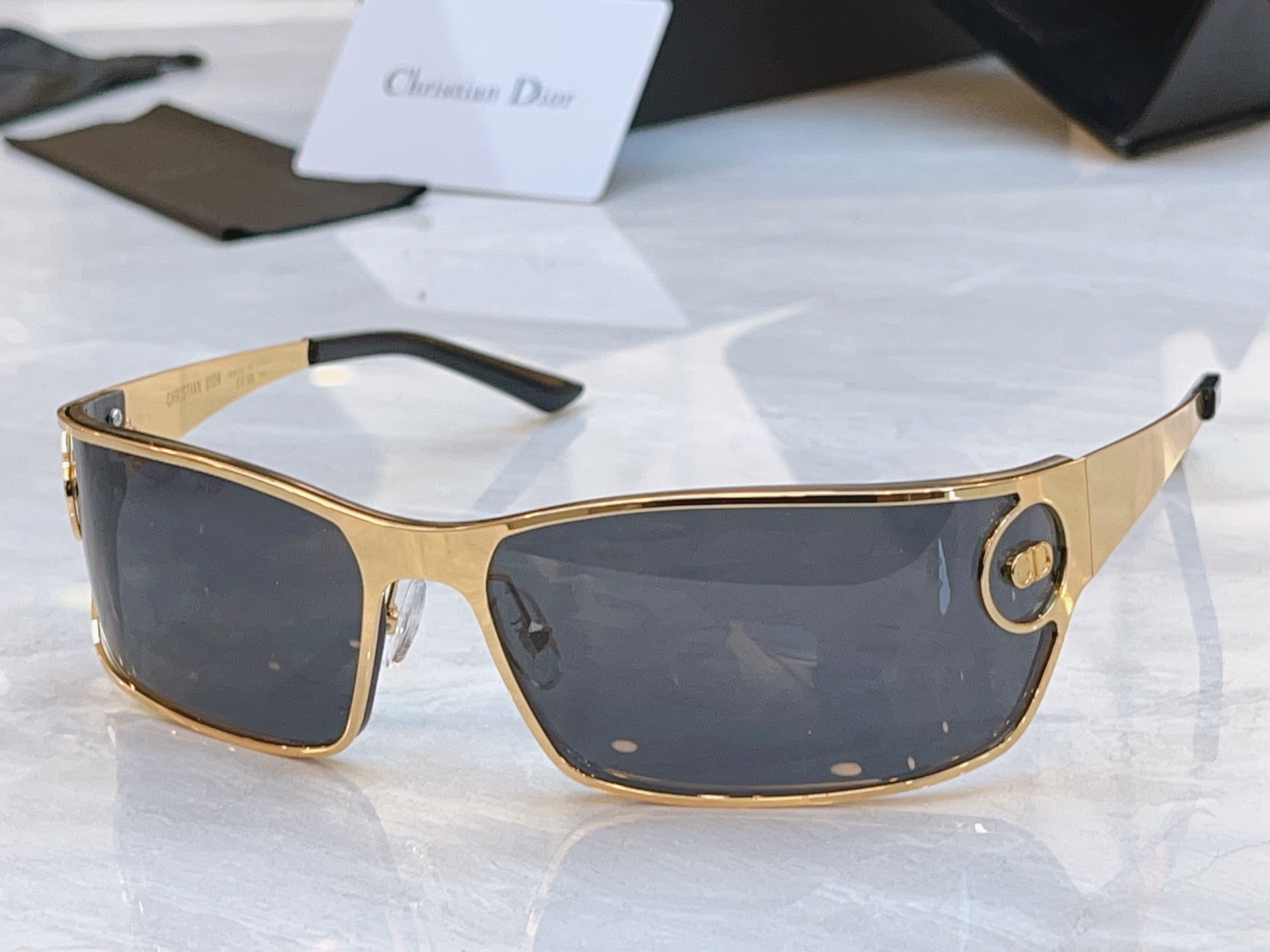 ，【DIO* 】迪*奥新款太阳镜，MODEL：DIORSTART，SIZE：56口17-125