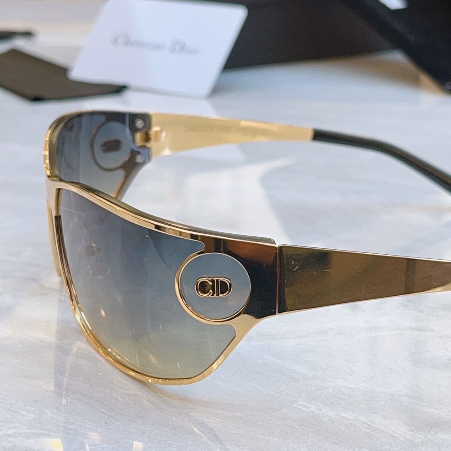 ，【DIO* 】迪*奥新款太阳镜，MODEL：DIORSTART，SIZE：56口17-125