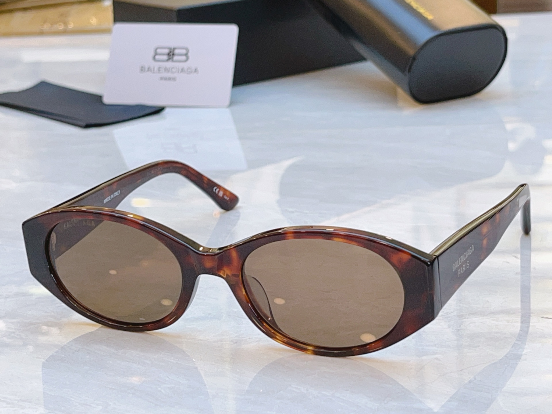，【BALENCIAG*】巴黎*世家新款太阳镜，MODEL：BB0369S，SIZE：55口20-145