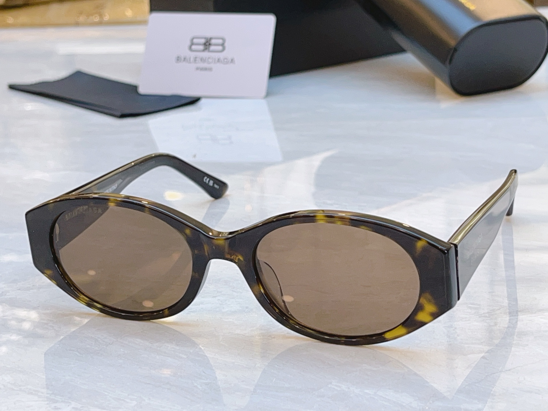 ，【BALENCIAG*】巴黎*世家新款太阳镜，MODEL：BB0369S，SIZE：55口20-145