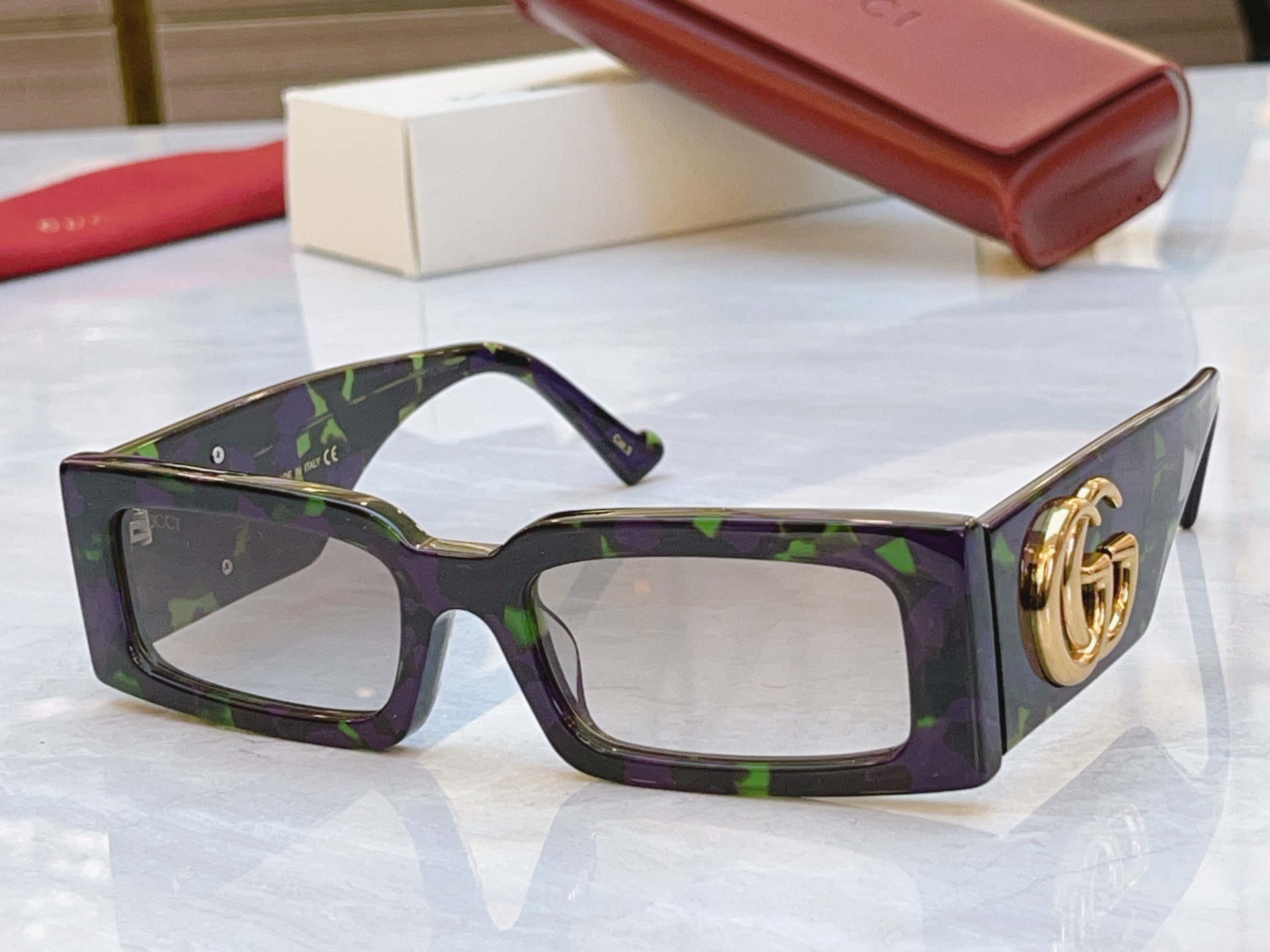 ，【GUCC*】古*驰新款太阳镜，MODEL：GG1425S，SIZE：53口20-145