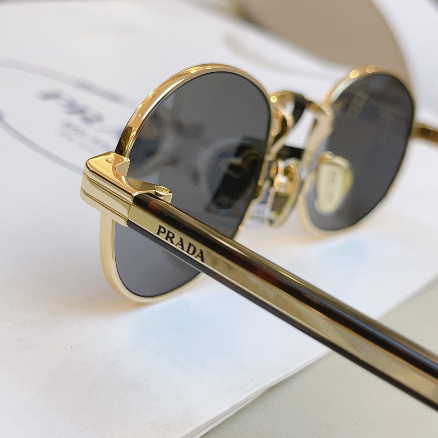 ，【PRAD*】普拉*达新款太阳镜 高版本✨，MODEL：SPR B53，SIZE：52口21-145