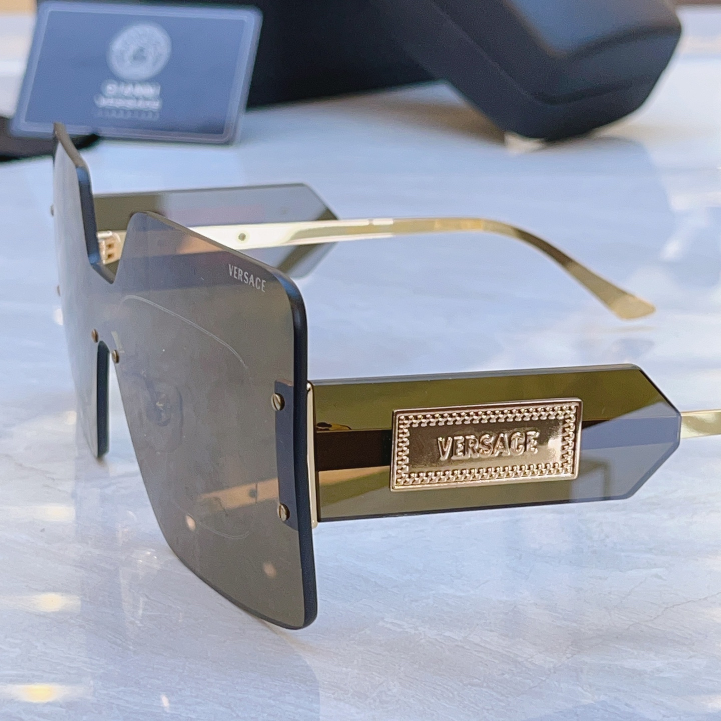 ，【VERSAC*】范思*哲新款太阳镜，MODEL：VE 2277，SIZE：146口0-142