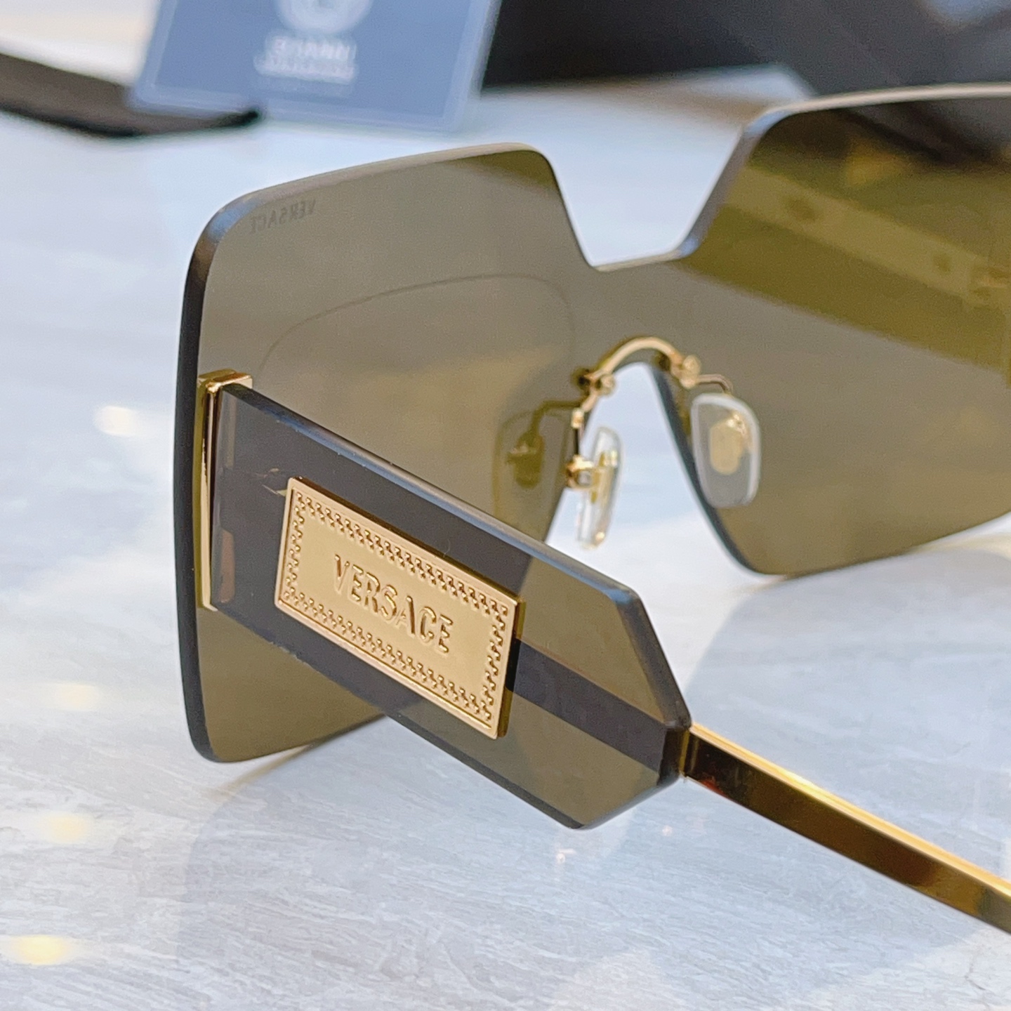 ，【VERSAC*】范思*哲新款太阳镜，MODEL：VE 2277，SIZE：146口0-142