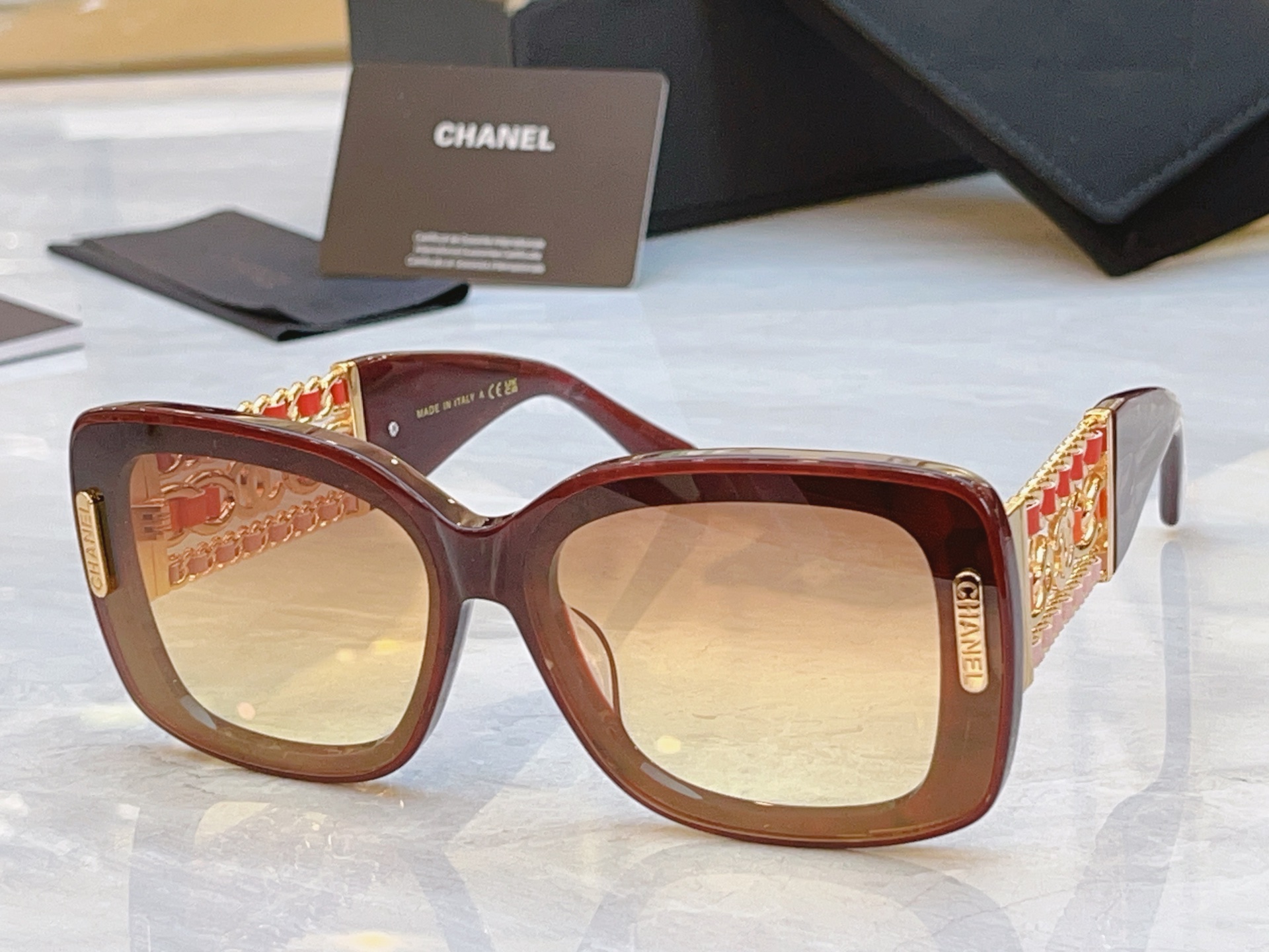 ，【CHANE*】香奈儿新款太阳镜，MODEL：CH1915Q，SIZE：55口19-145