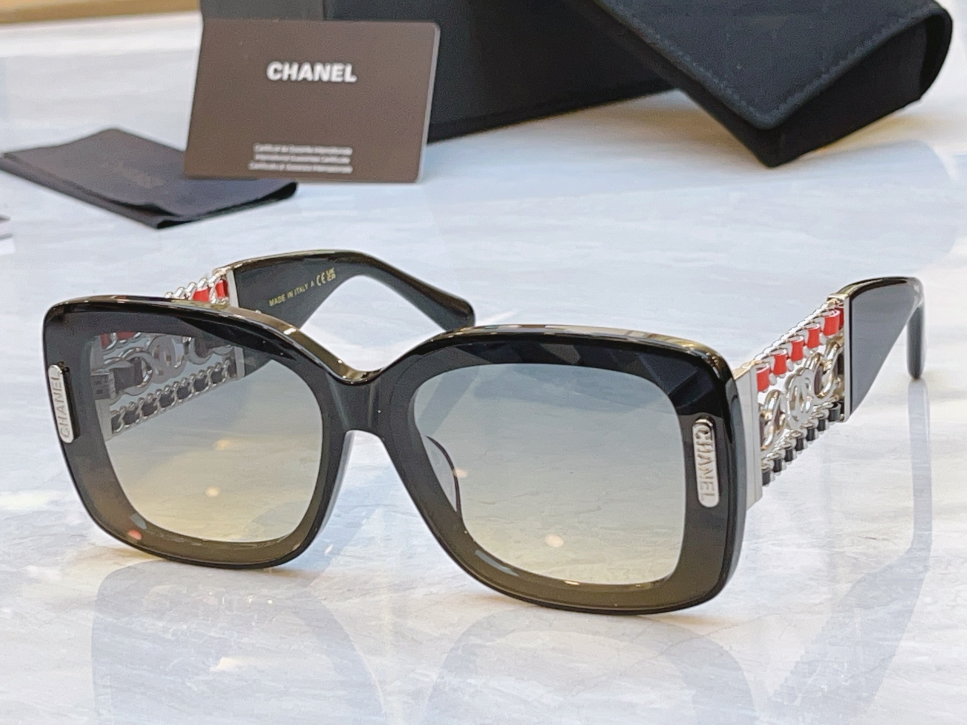 ，【CHANE*】香奈儿新款太阳镜，MODEL：CH1915Q，SIZE：55口19-145