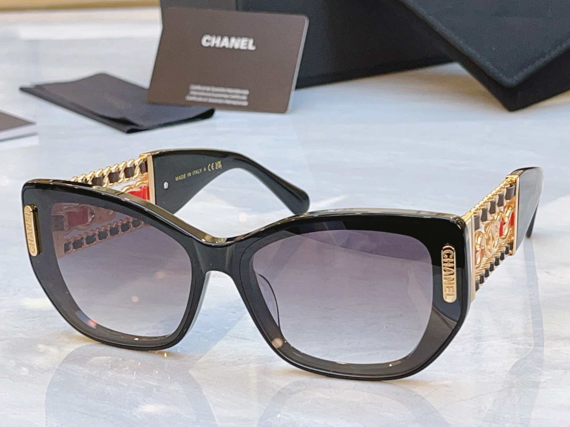 ，【CHANE*】香奈儿新款太阳镜，MODEL：CH1916Q，SIZE：54口19-145