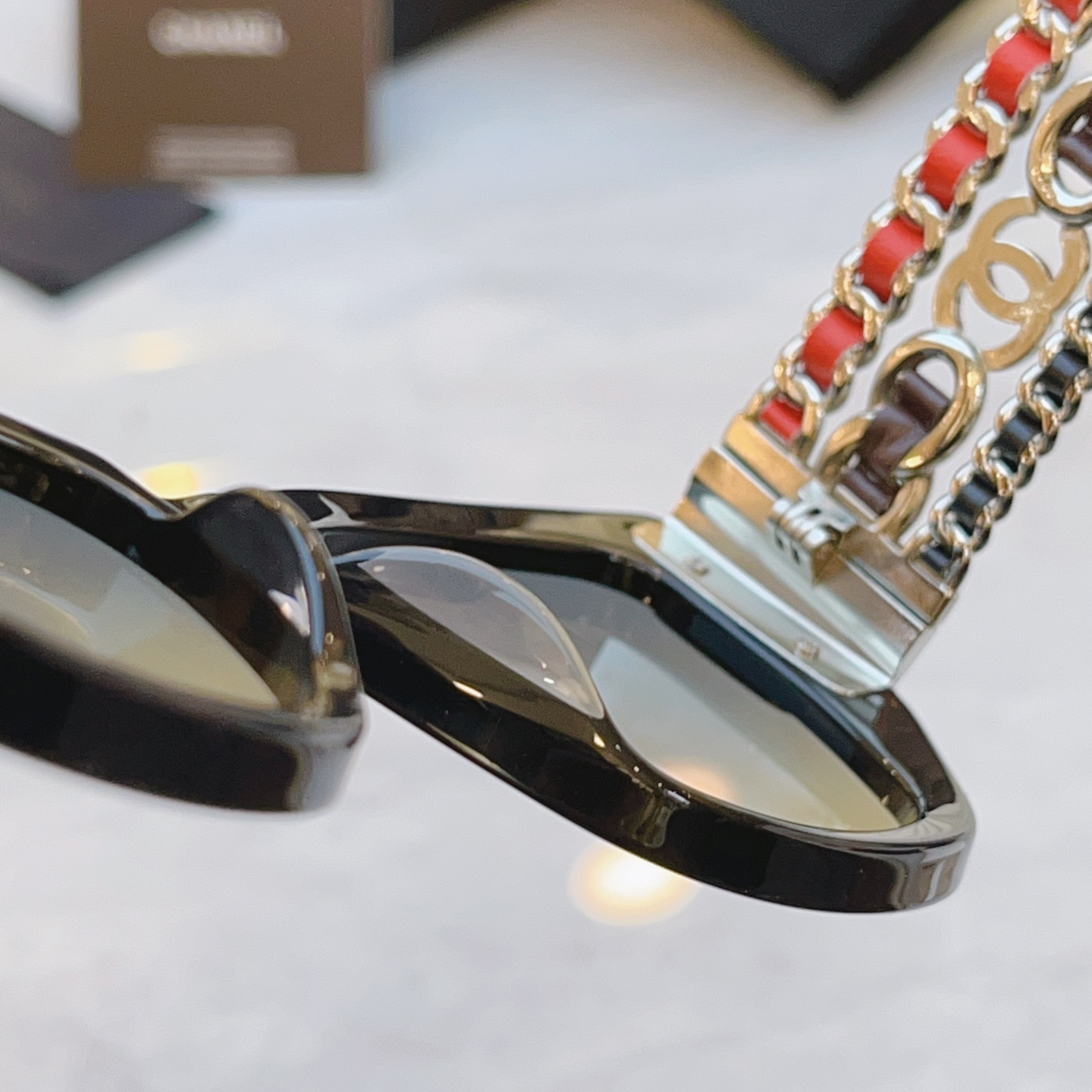 ，【CHANE*】香奈儿新款太阳镜，MODEL：CH1916Q，SIZE：54口19-145