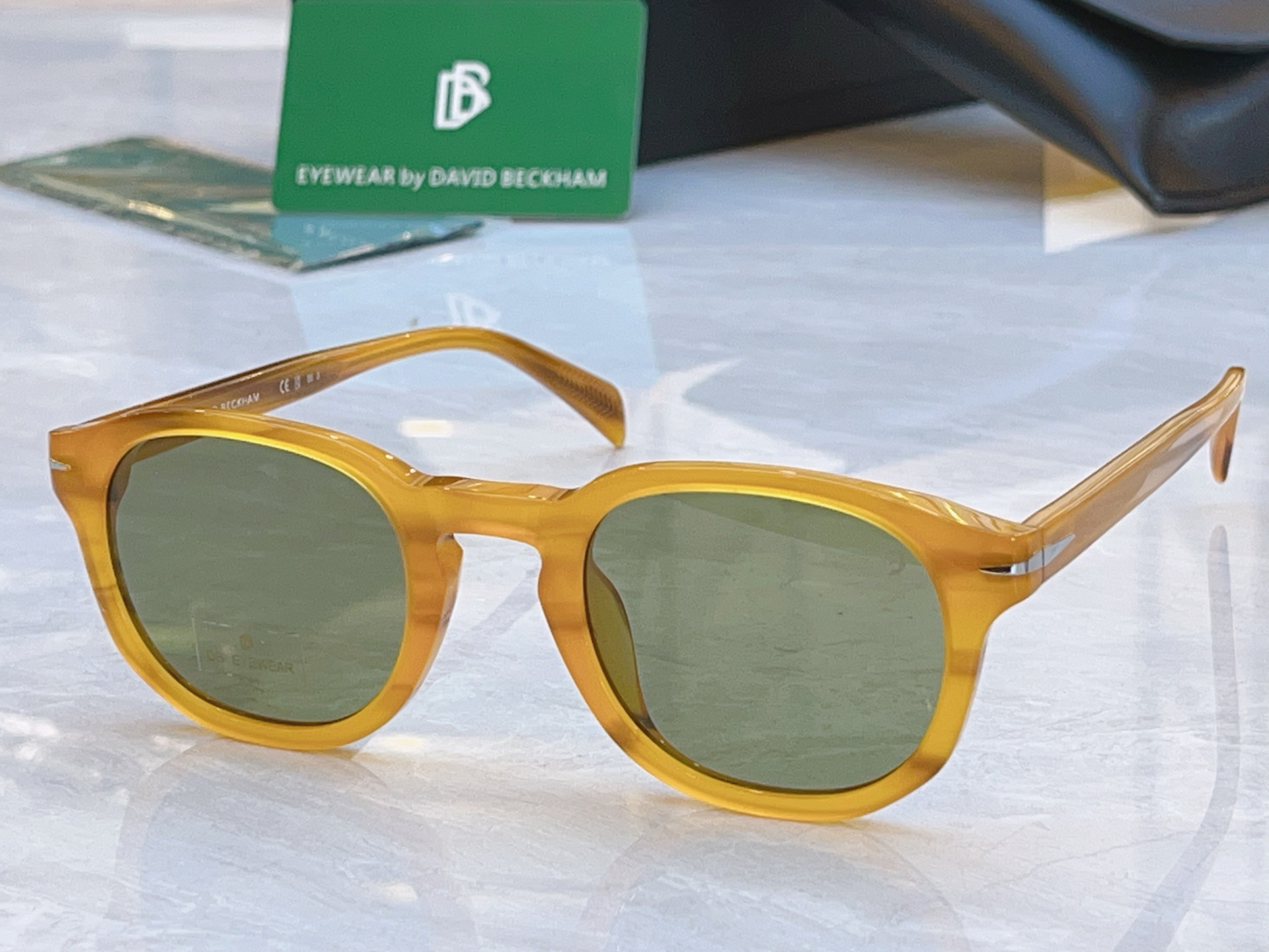 ，【DAVID BECKHA*】大卫.贝克汉*姆新款太阳镜，Model:DB 1007/S，SIZE:4