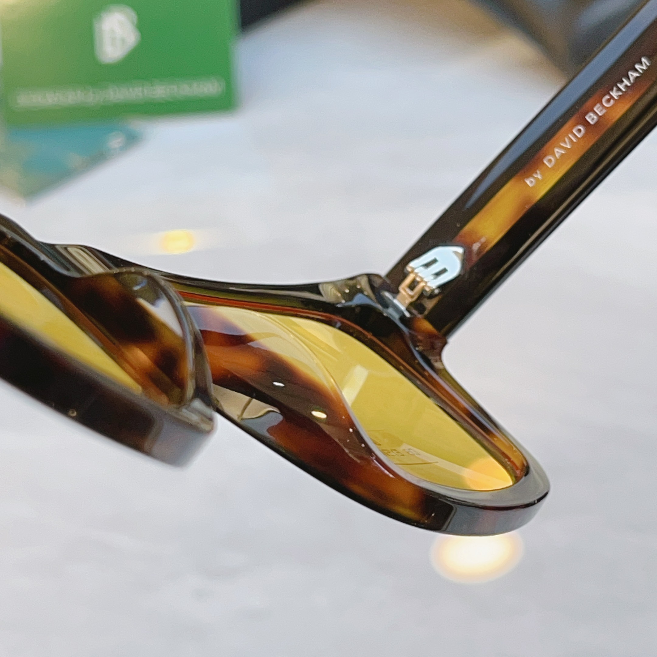 ，【DAVID BECKHA*】大卫.贝克汉*姆新款太阳镜，Model:DB 7150/S，SIZE:5