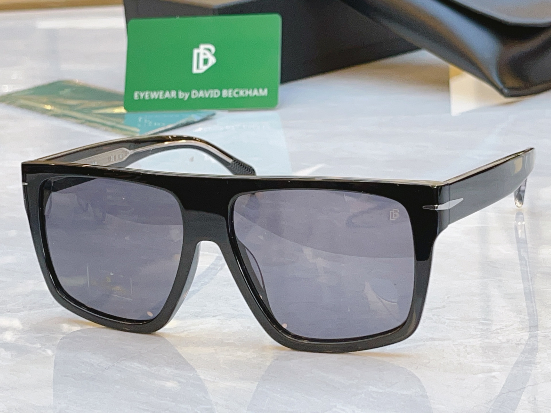 ，【DAVID BECKHA*】大卫.贝克汉*姆新款太阳镜，Model:DB 7149/S，SIZE:5